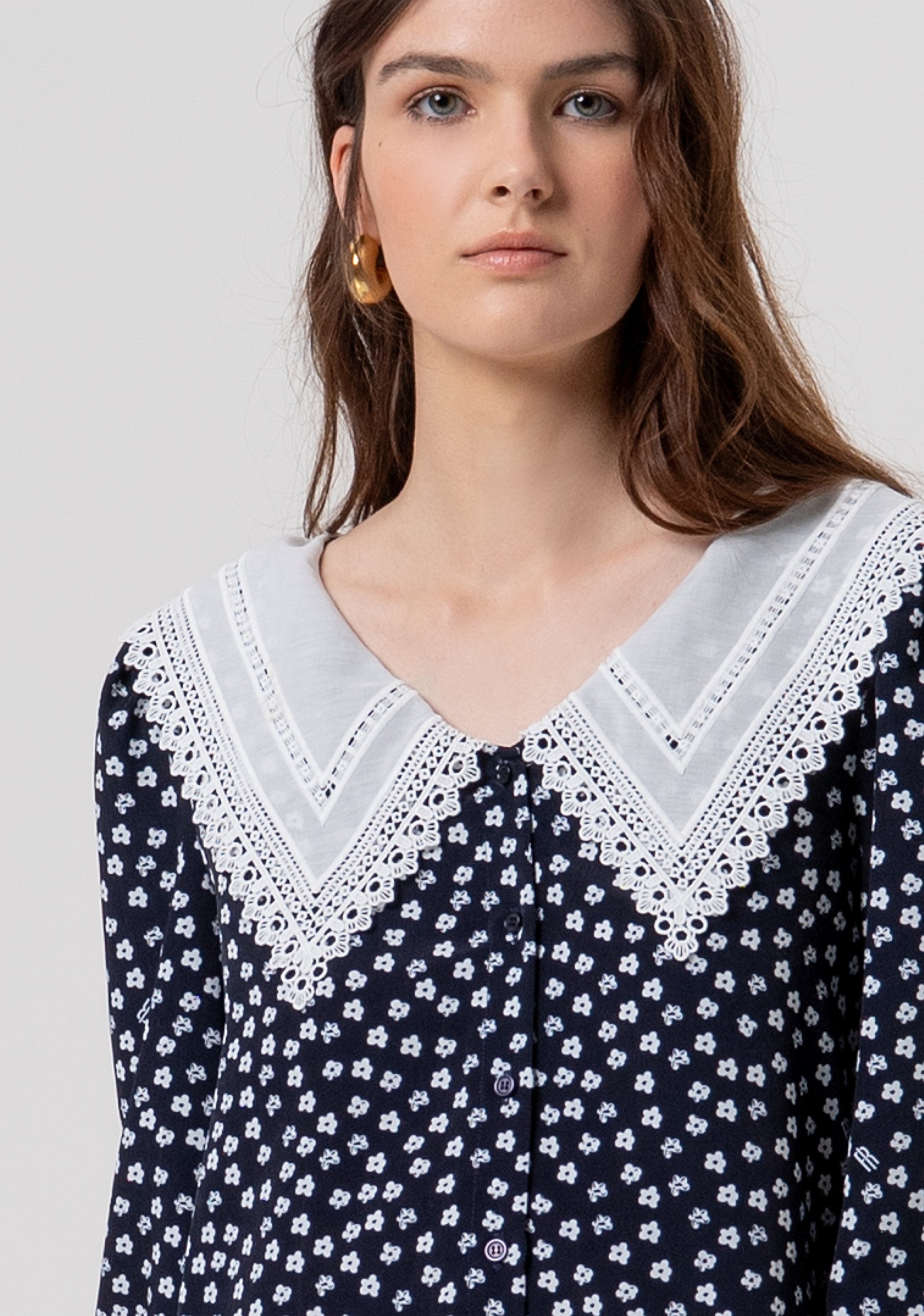 Camicia regular in fantasia floreale FR26ST6037W411T8-270 Fracomina