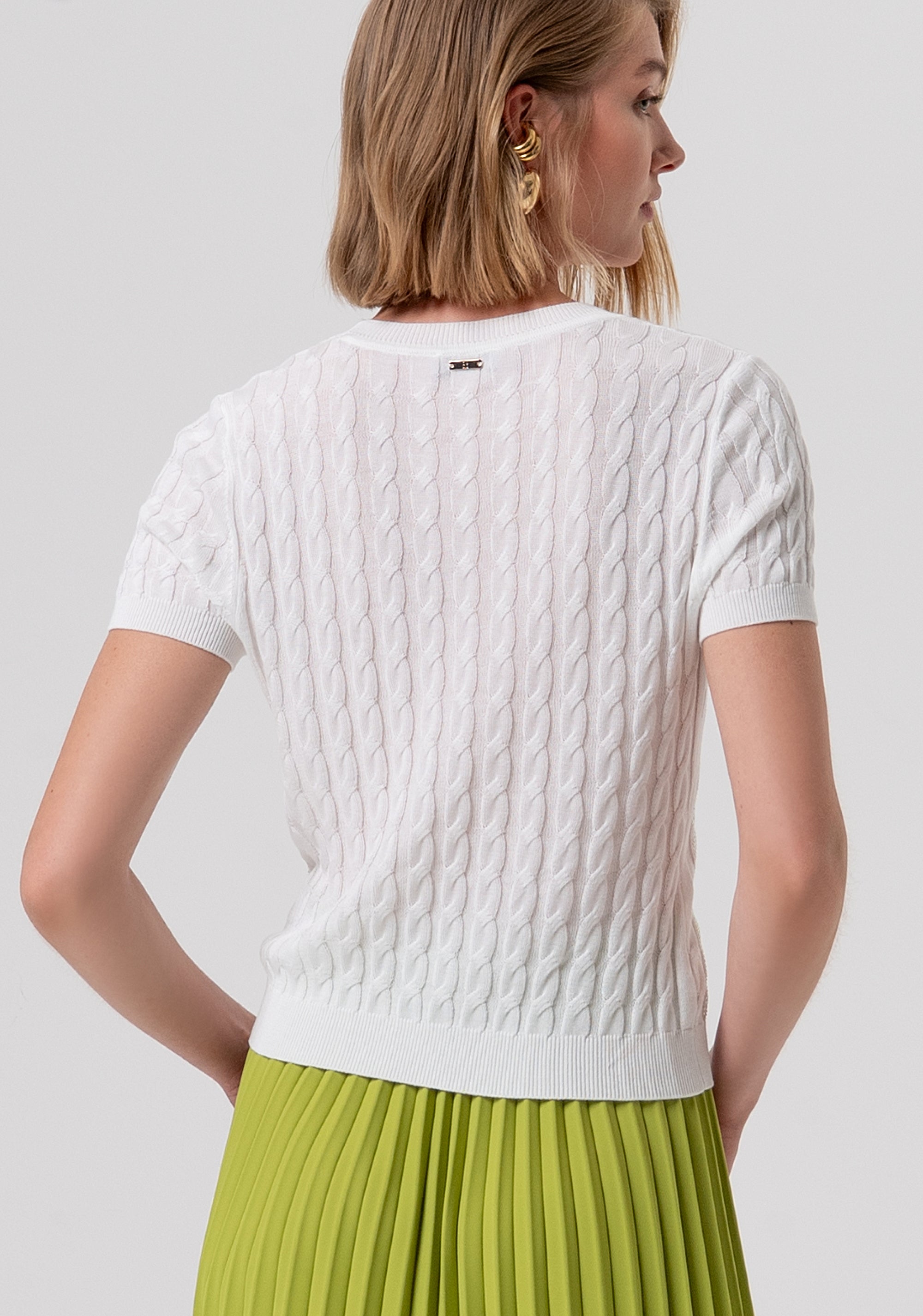 Maglia regular con punto treccia FR26ST7031K547R9-108 Fracomina