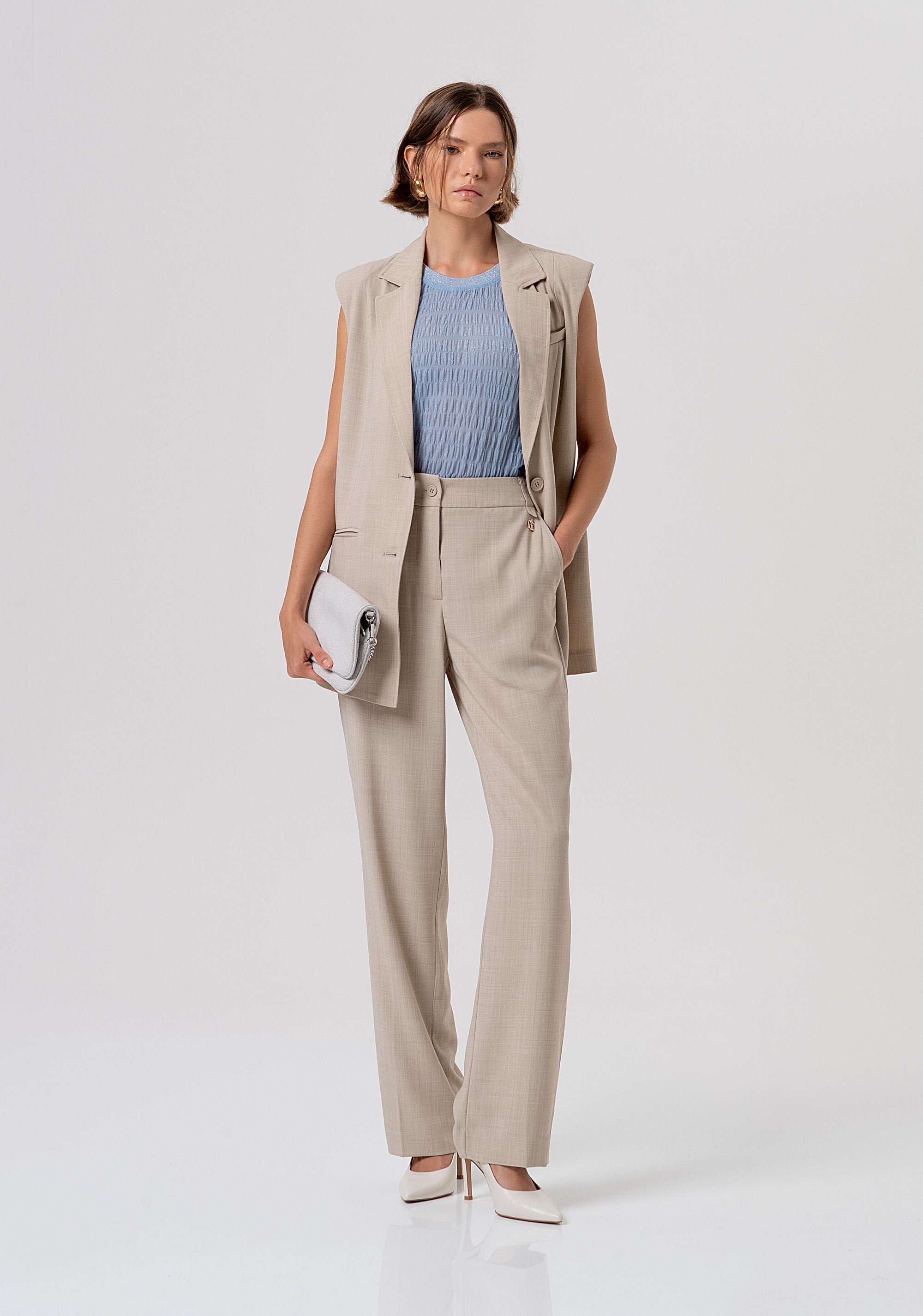 Pantalone regular modello chino FR26SV2004W76301-569 Fracomina