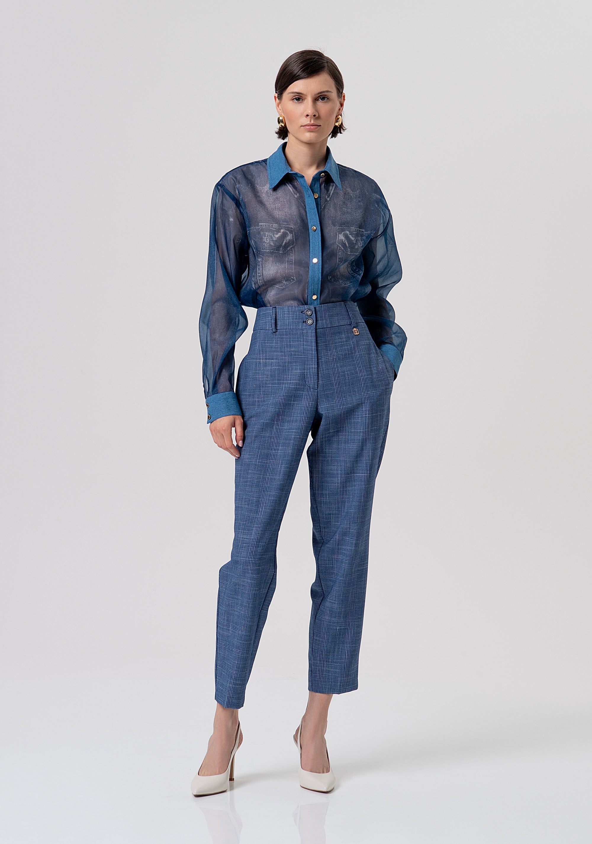 Pantalone carrot modello chino in Principe di Galles FR26SV4008W645O2-166 Fracomina