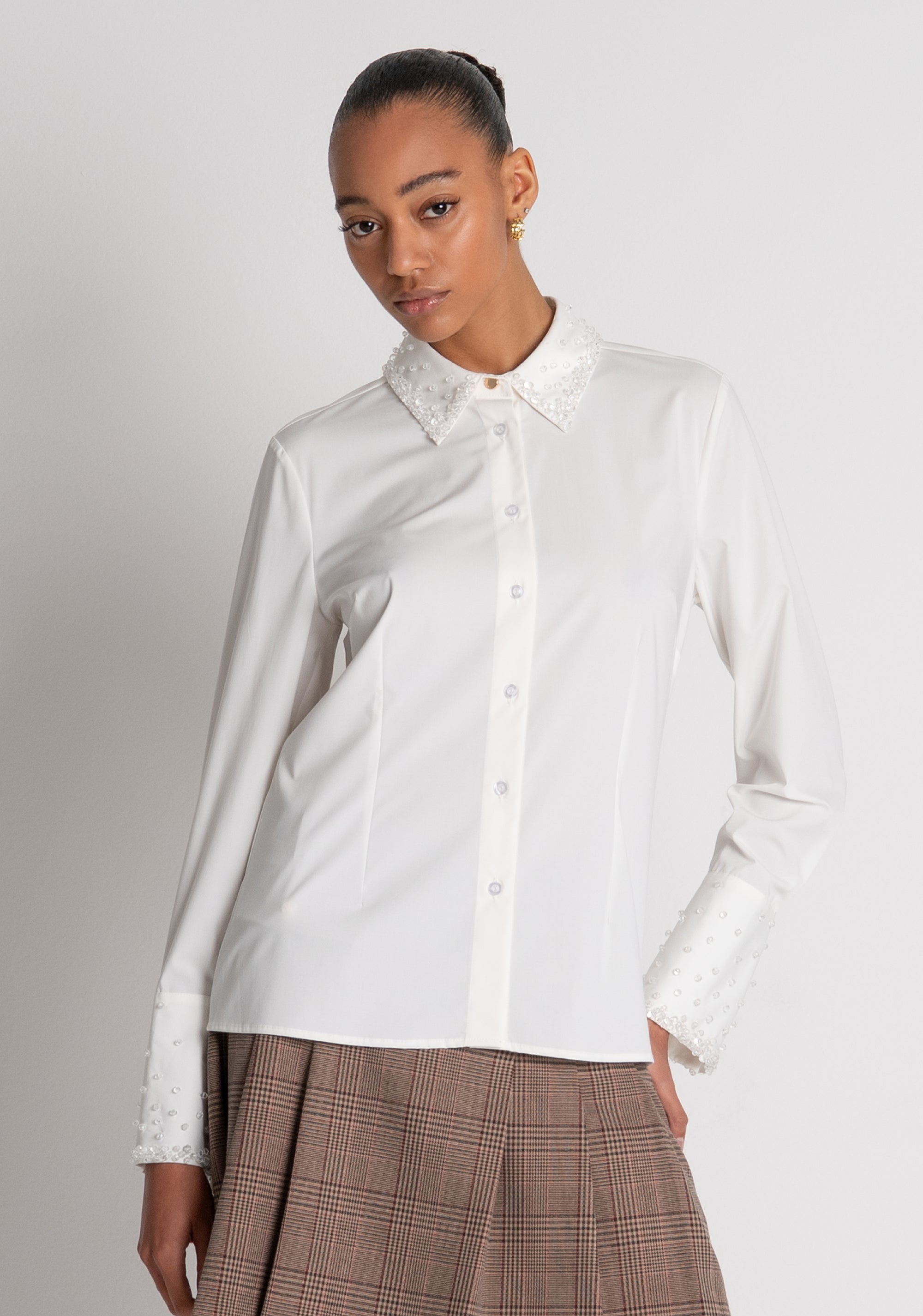 Camicia slim con applicazioni luminose FRACOMINA — immagine 2 di 6