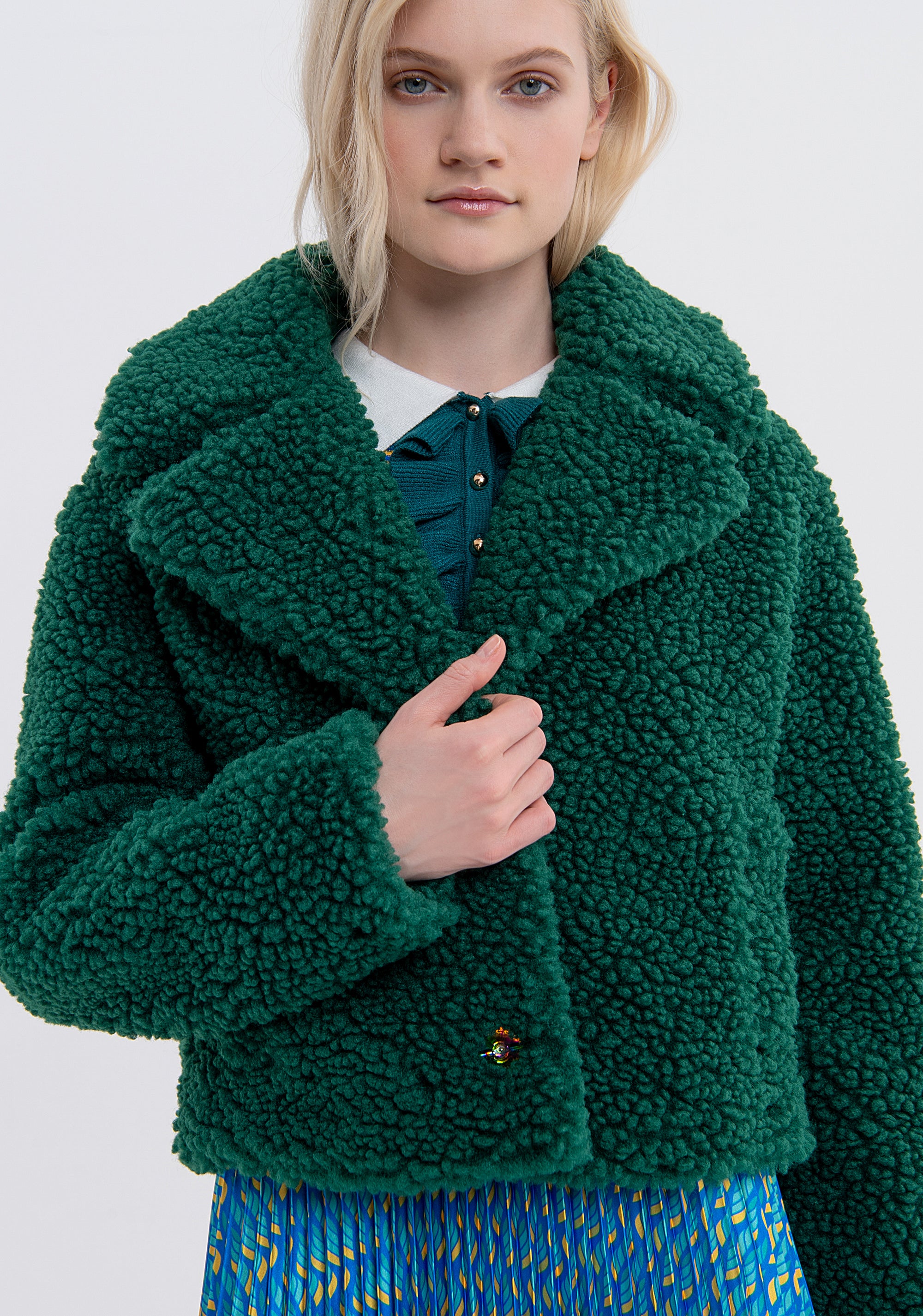 Eco pelliccia cropped monopetto FS23WC4001O44501 Fracomina