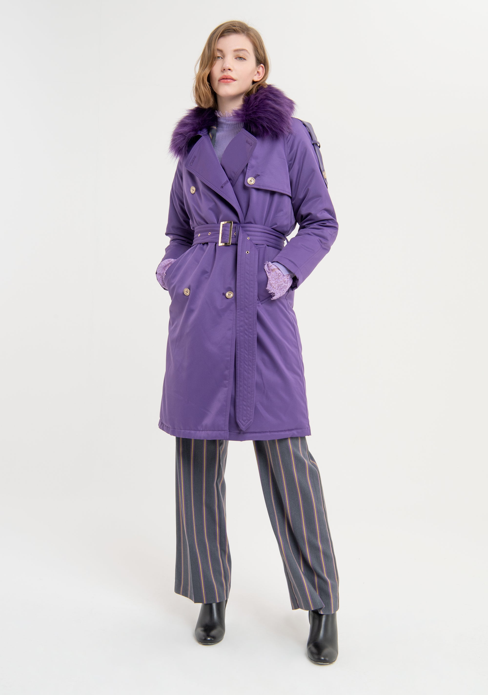 Cappotto regular modello trench con collo in eco pelliccia FS23WC7001O41201 Fracomina
