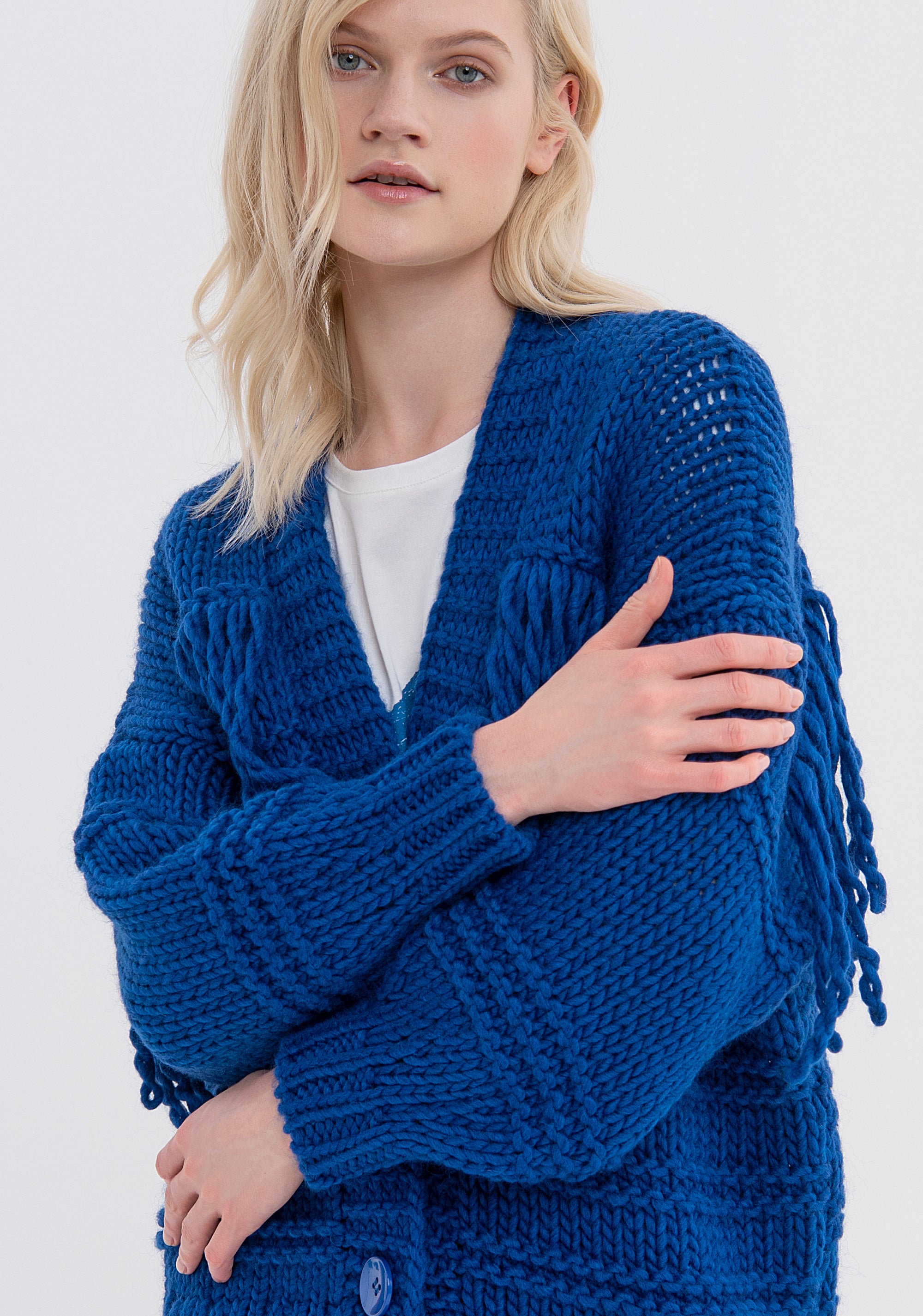 Cardigan regular con lana e con frange