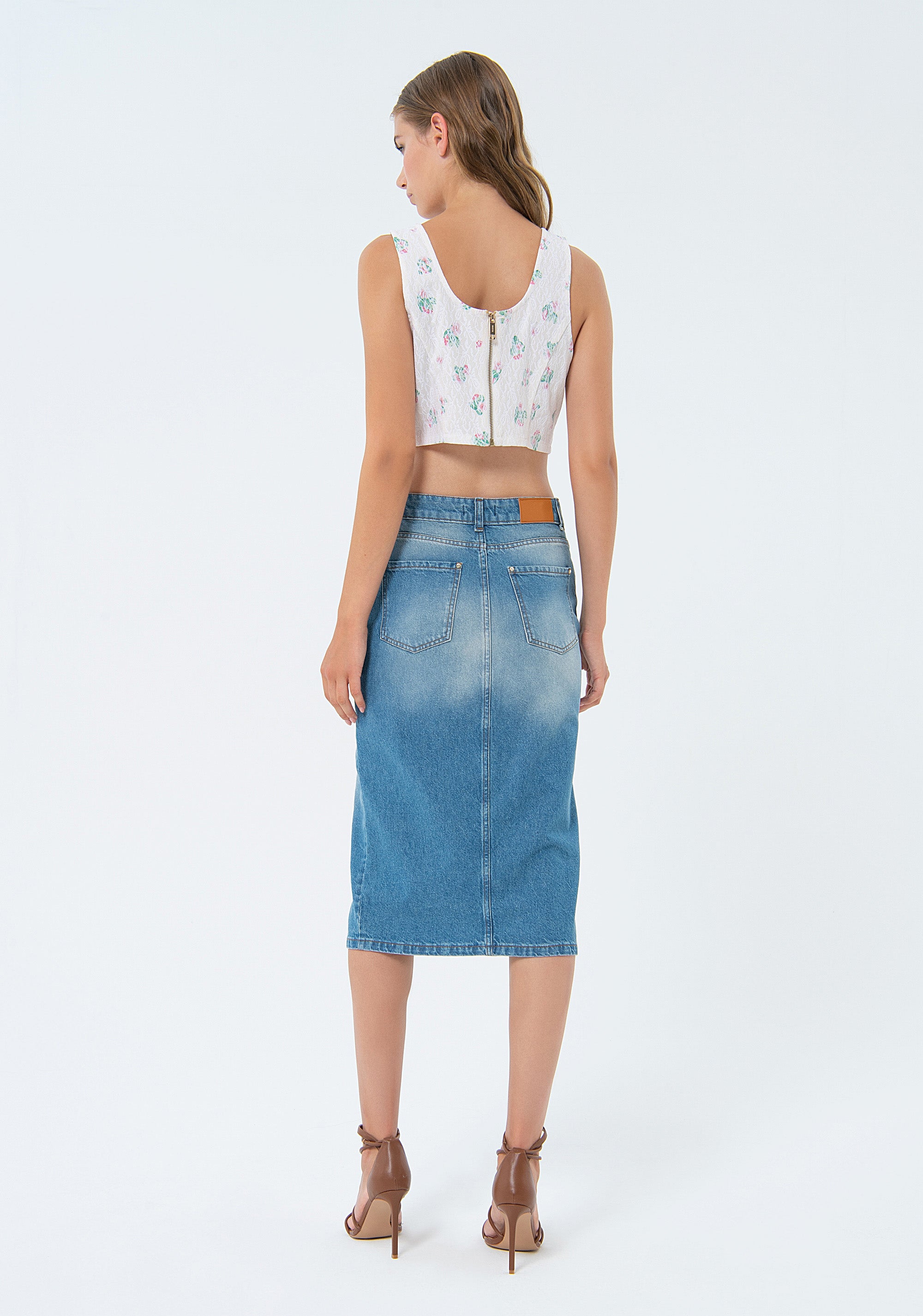 Gonna linea diritta in denim con lavaggio medio