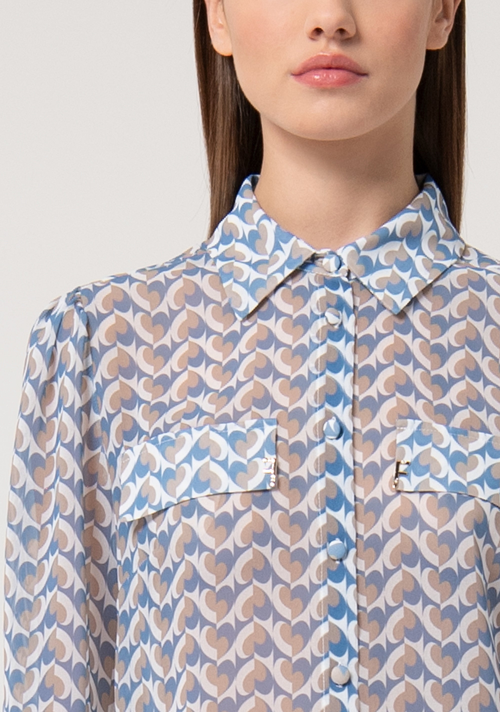 Camicia regular in fantasia geometrica FS24WT6007W412O9-252 Fracomina