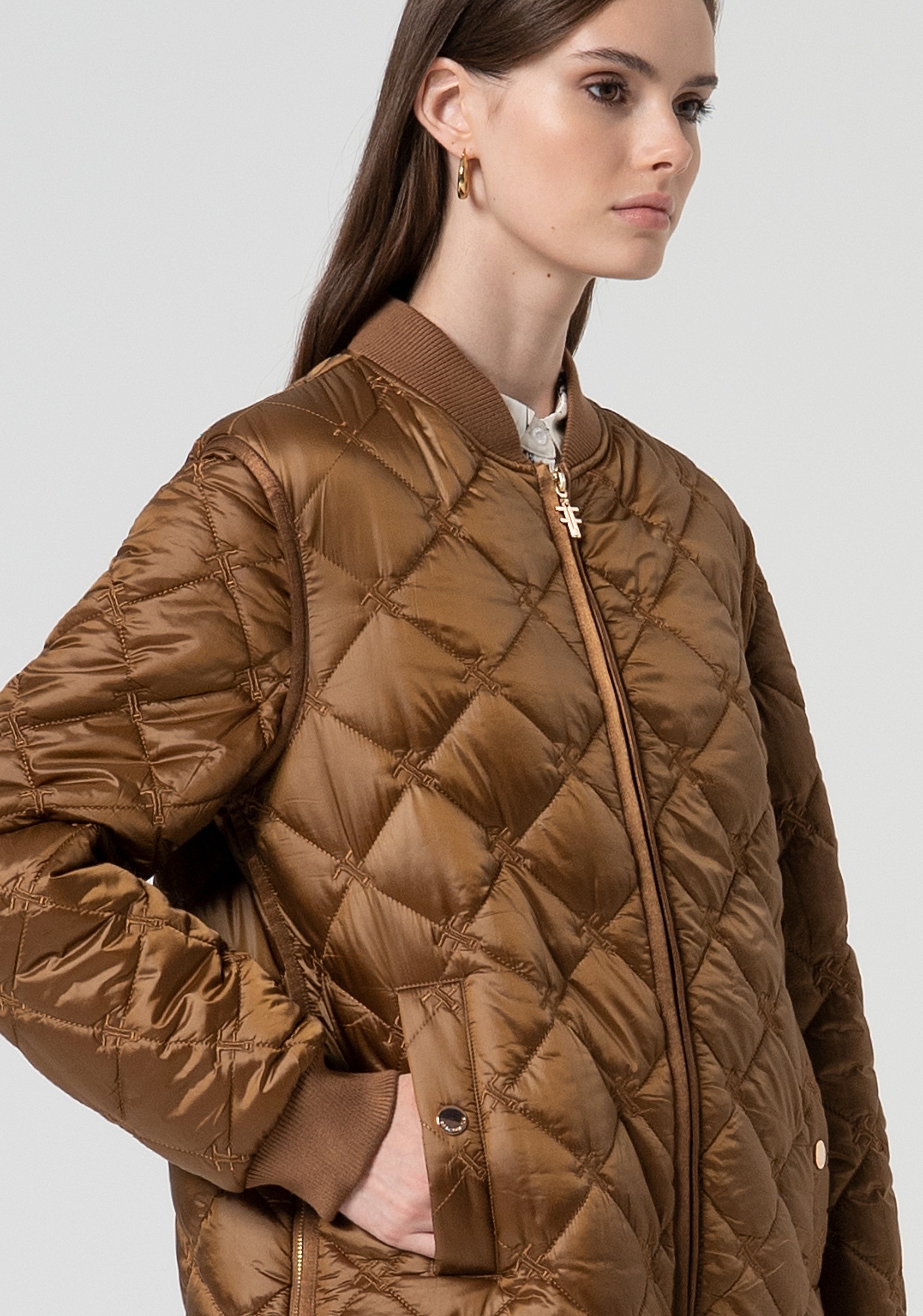Giacca bomber oversize in nylon trapuntato