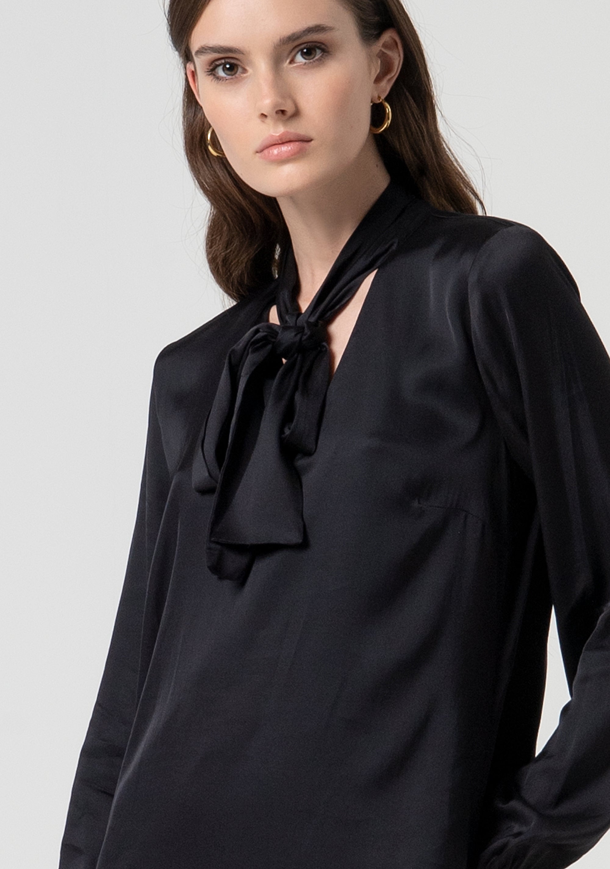 Blusa regular in raso FS25ST1001W73201-053 Fracomina