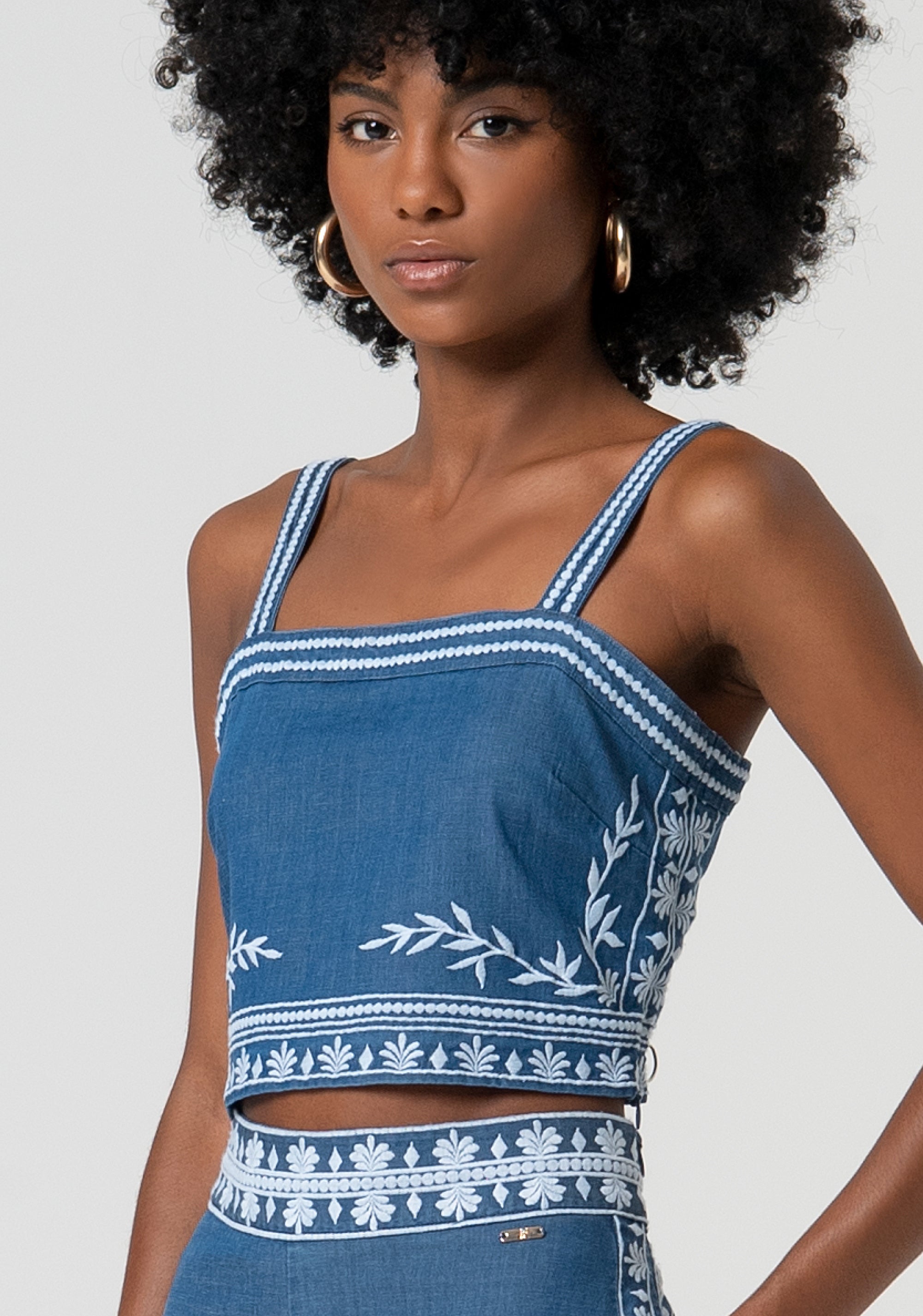 Top cropped in chambray con ricami FS25ST2008W792E5-175 Fracomina