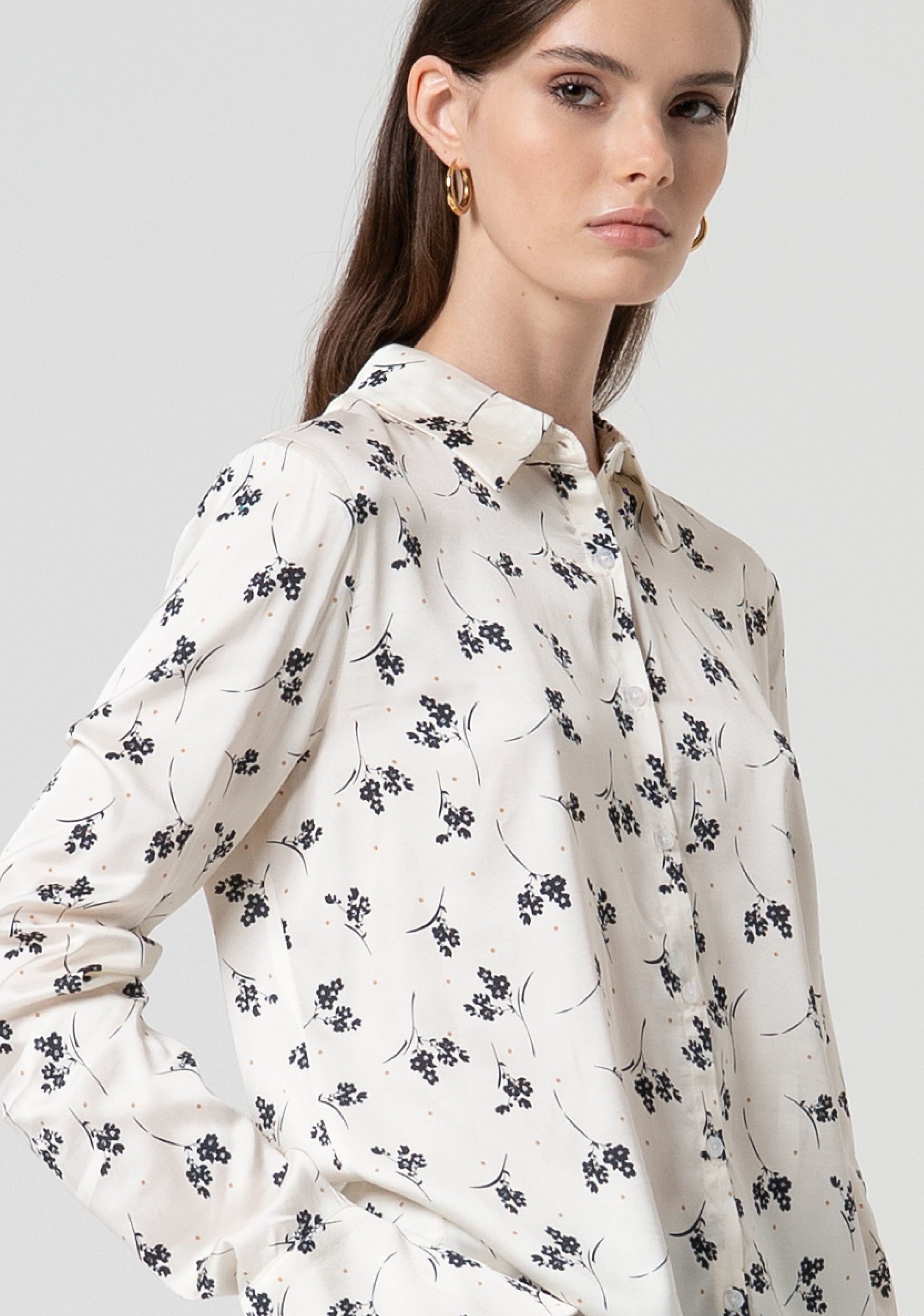 Camicia regular in fantasia floreale FS25ST6007W732T8-324 Fracomina