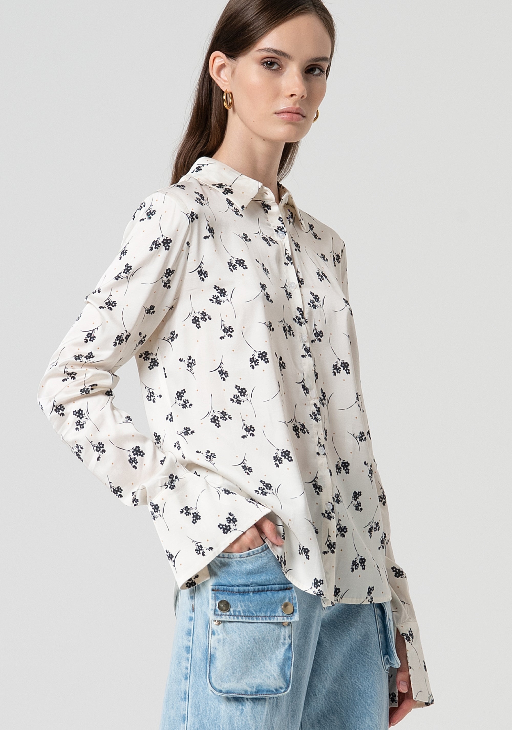 Camicia regular in fantasia floreale FS25ST6007W732T8-324 Fracomina