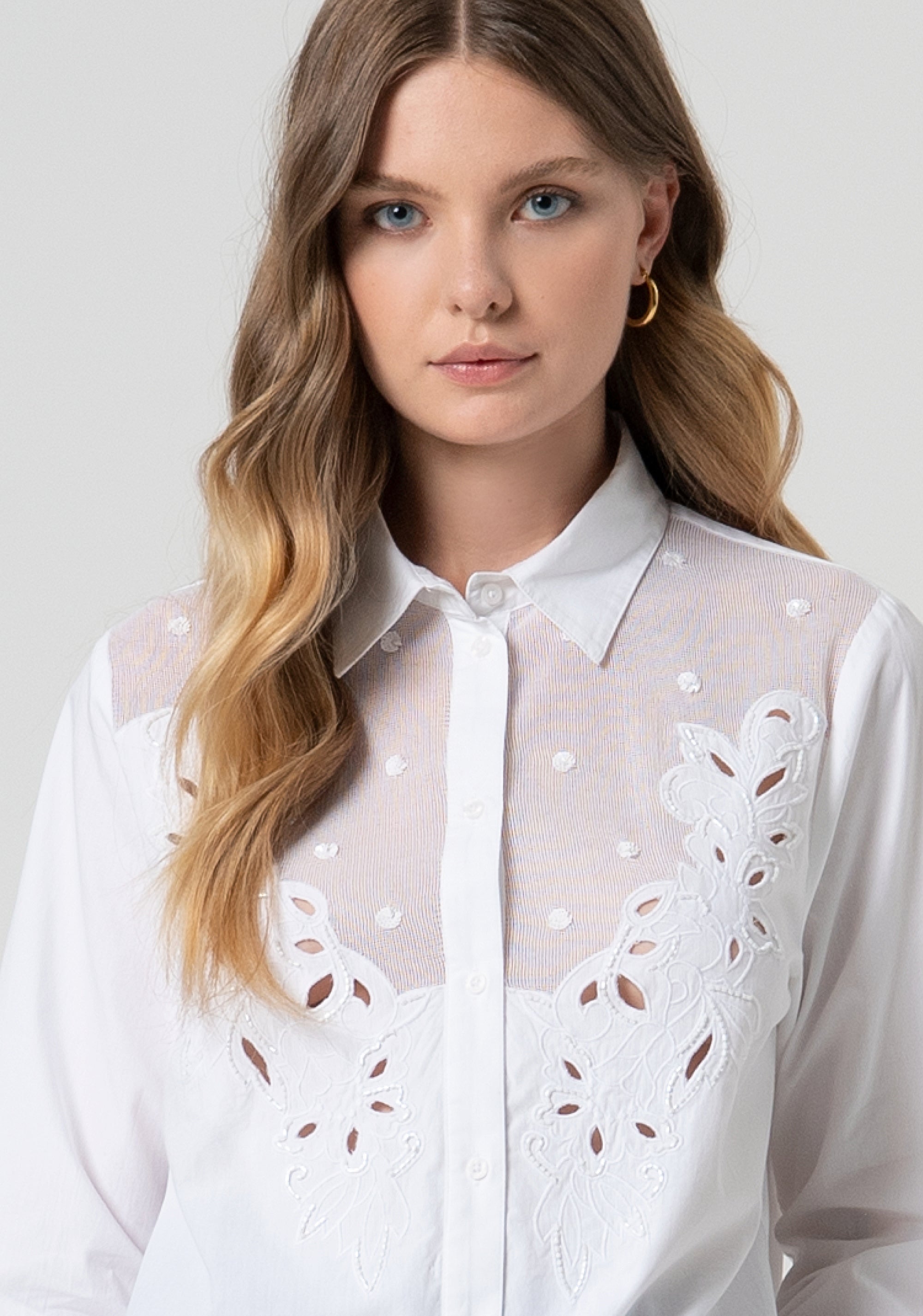 Camicia regular con intarsi e ricami FS25ST6020W403Q5-278 Fracomina