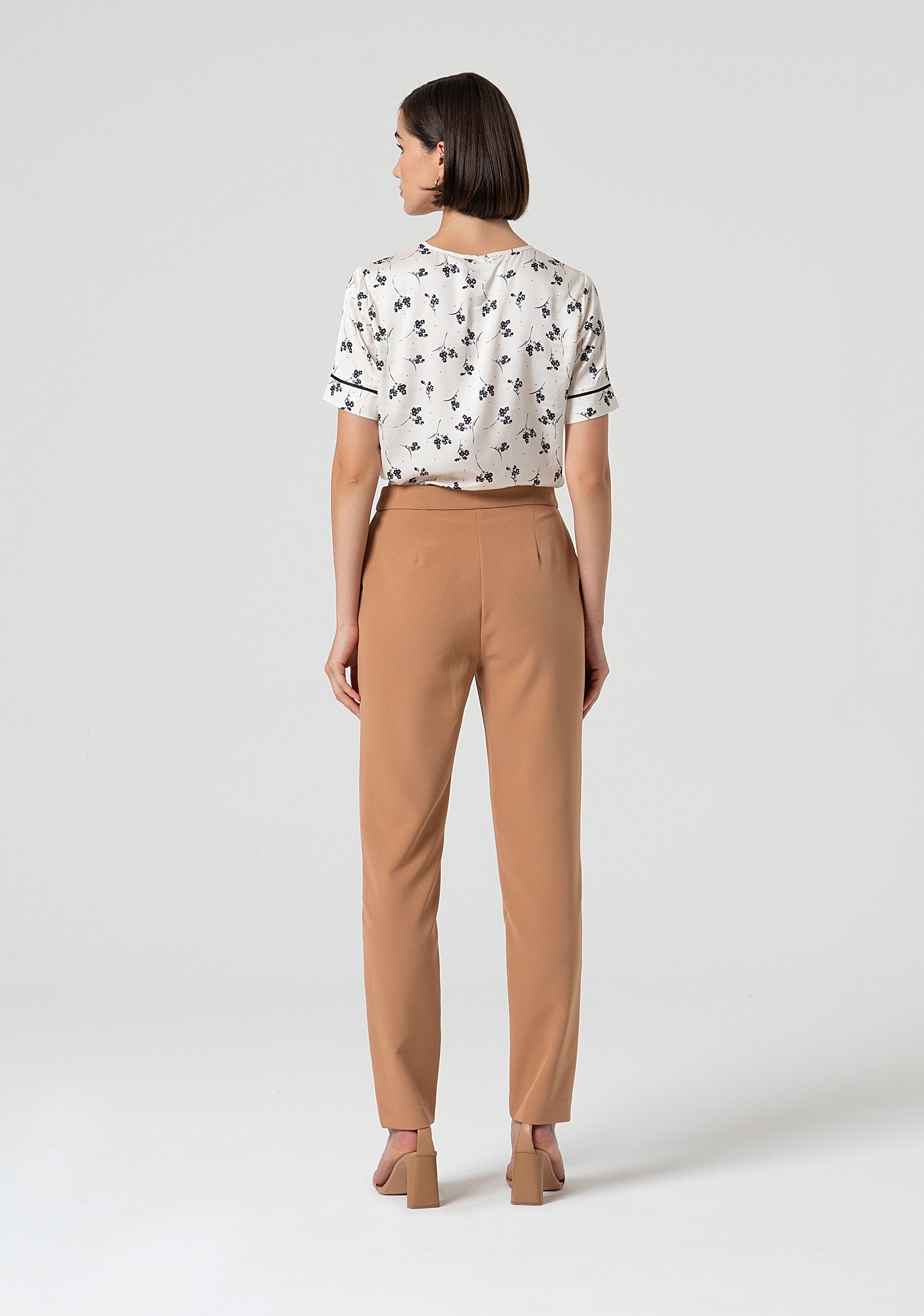 Pantalone linea dritta con vita regolare FS25SV2002W42901-E11 Fracomina