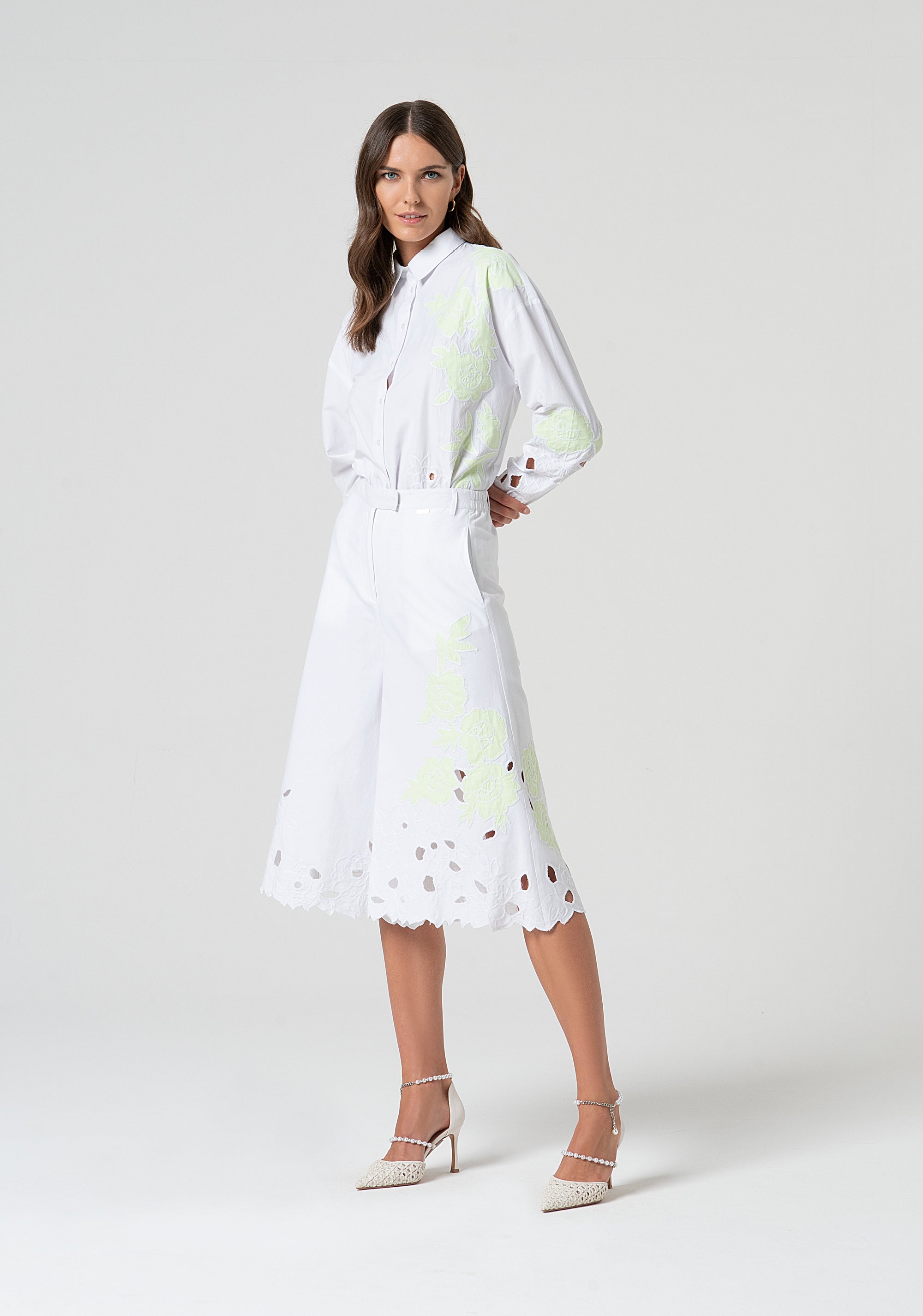 Pantalone culotte cropped in pizzo San Gallo FS25SV9001W445E5-T35 Fracomina