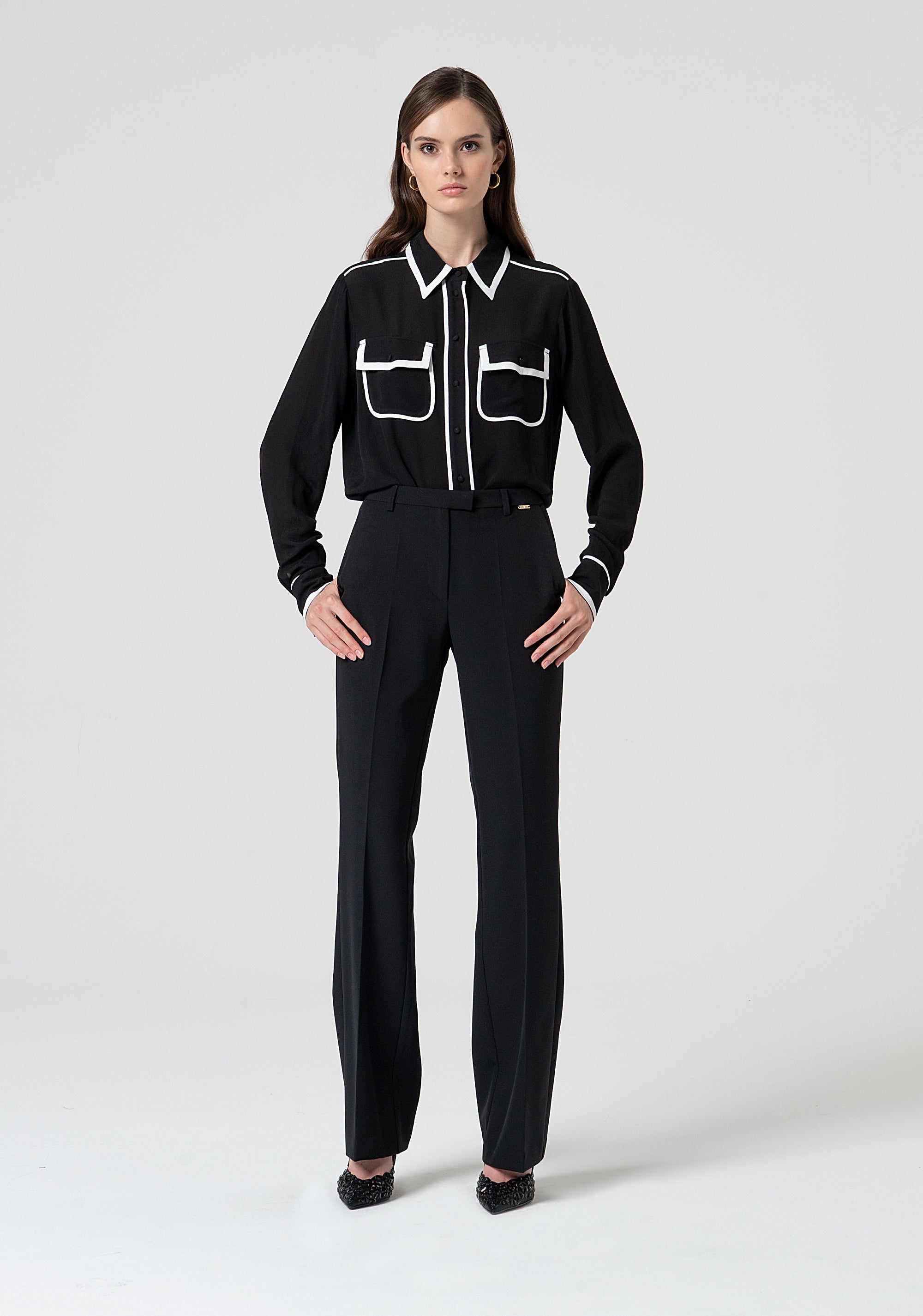 Pantaloni bootcut in tessuto strutturato FS25SVA002W42901-053 Fracomina