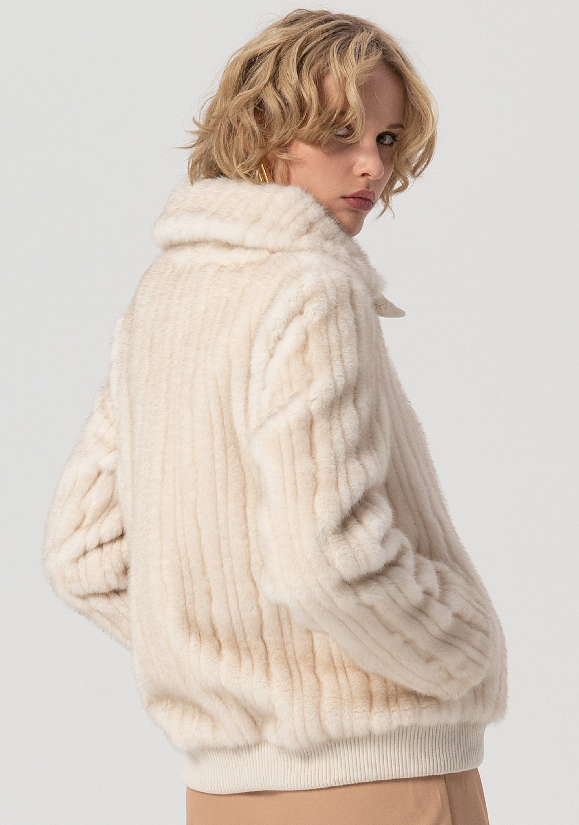 Giacca regular modello bomber FS25WC4001O44501-108 Fracomina