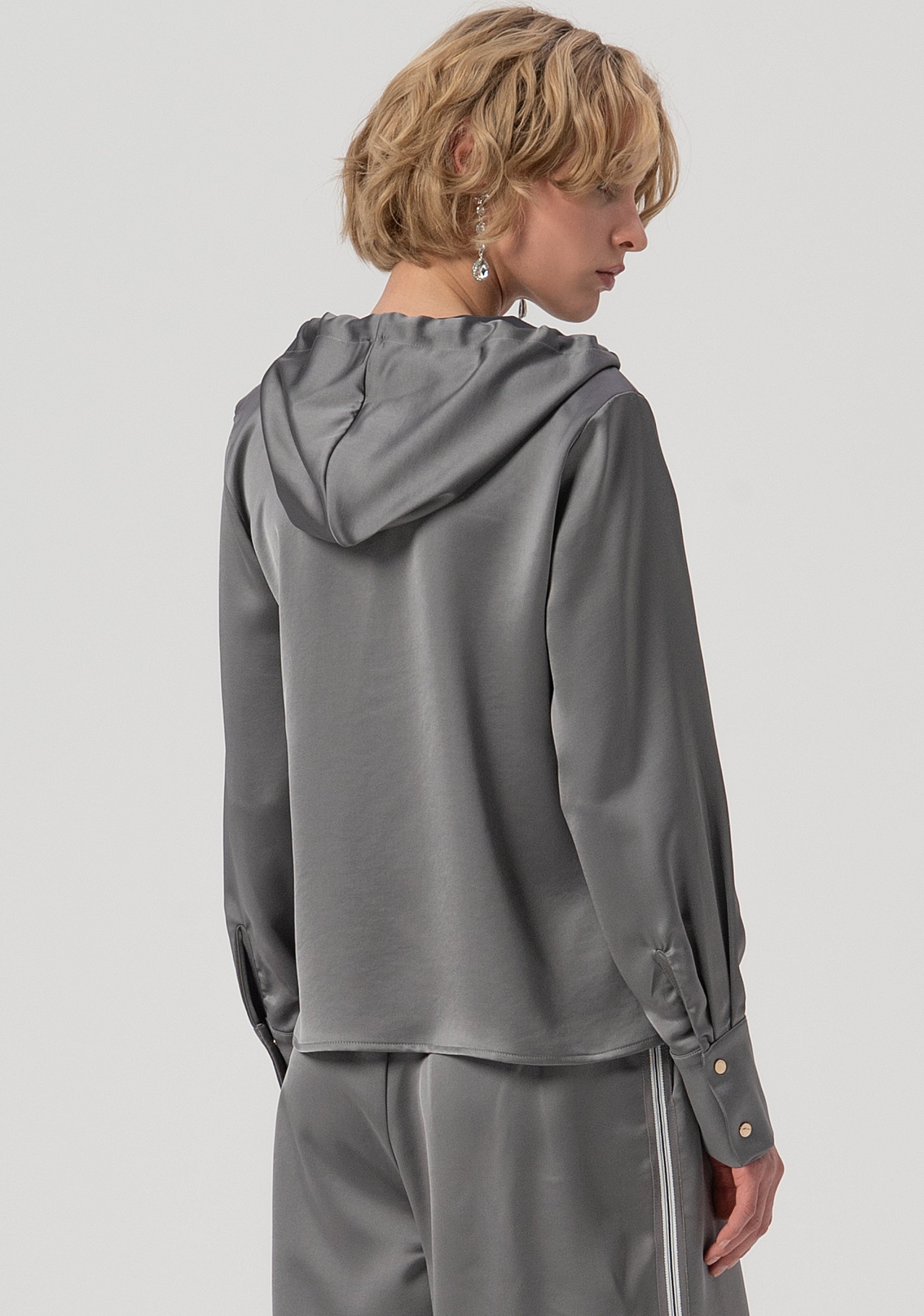 Blusa regular in raso con cappuccio FS25WT1002W47001-156 Fracomina