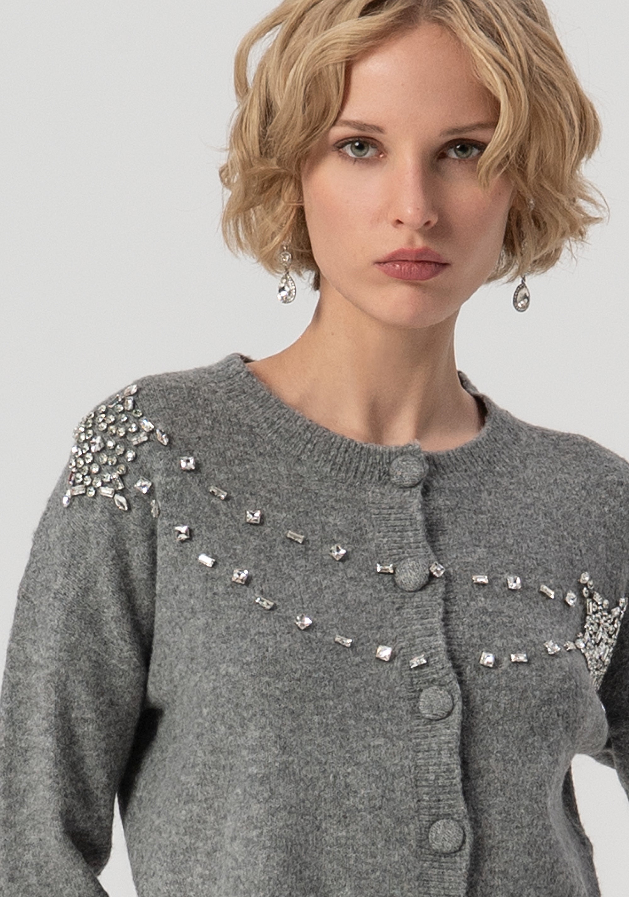 Cardigan regular con stella con pietre luminose FS25WT8002K560R9-156 Fracomina