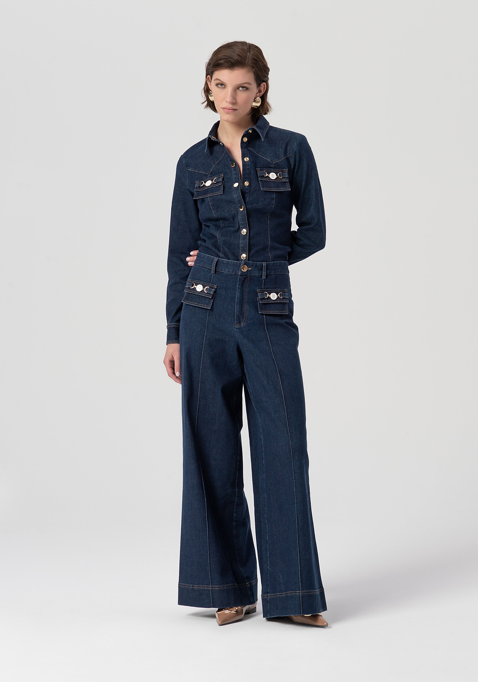 Jeans a Vita Alta e Gamba Larga