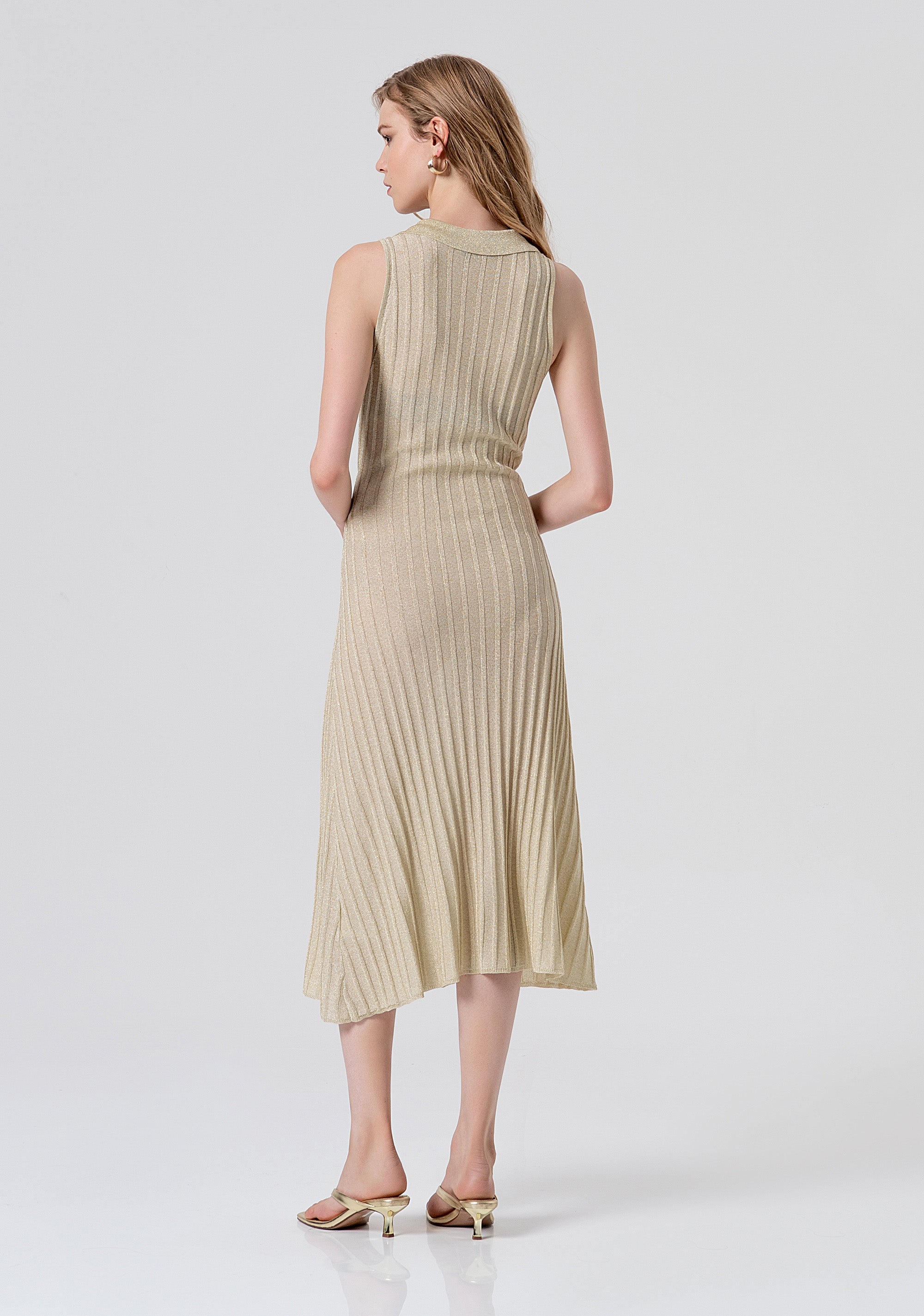 Abito senza maniche midi in maglia con lurex FS26SD5004K414Q7-150 Fracomina