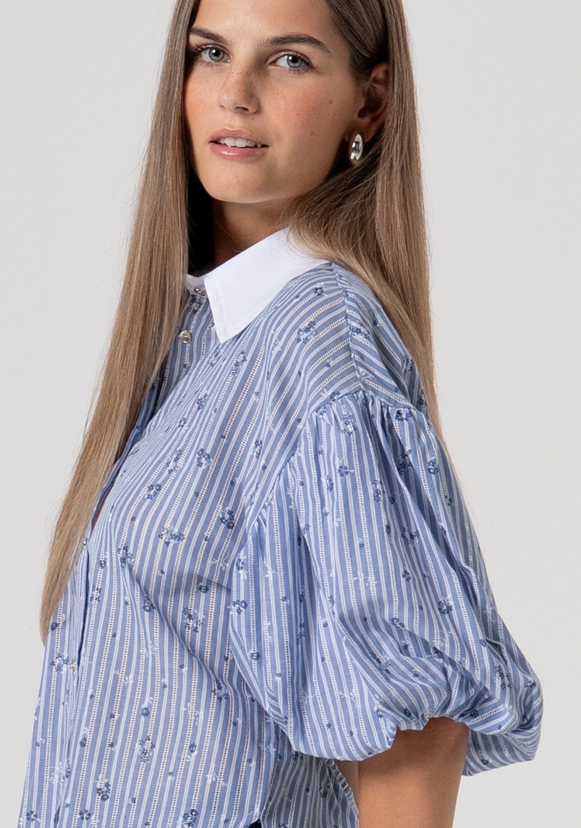 Camicia regular in cotone a righe FS26ST6012W400N8-L62 Fracomina