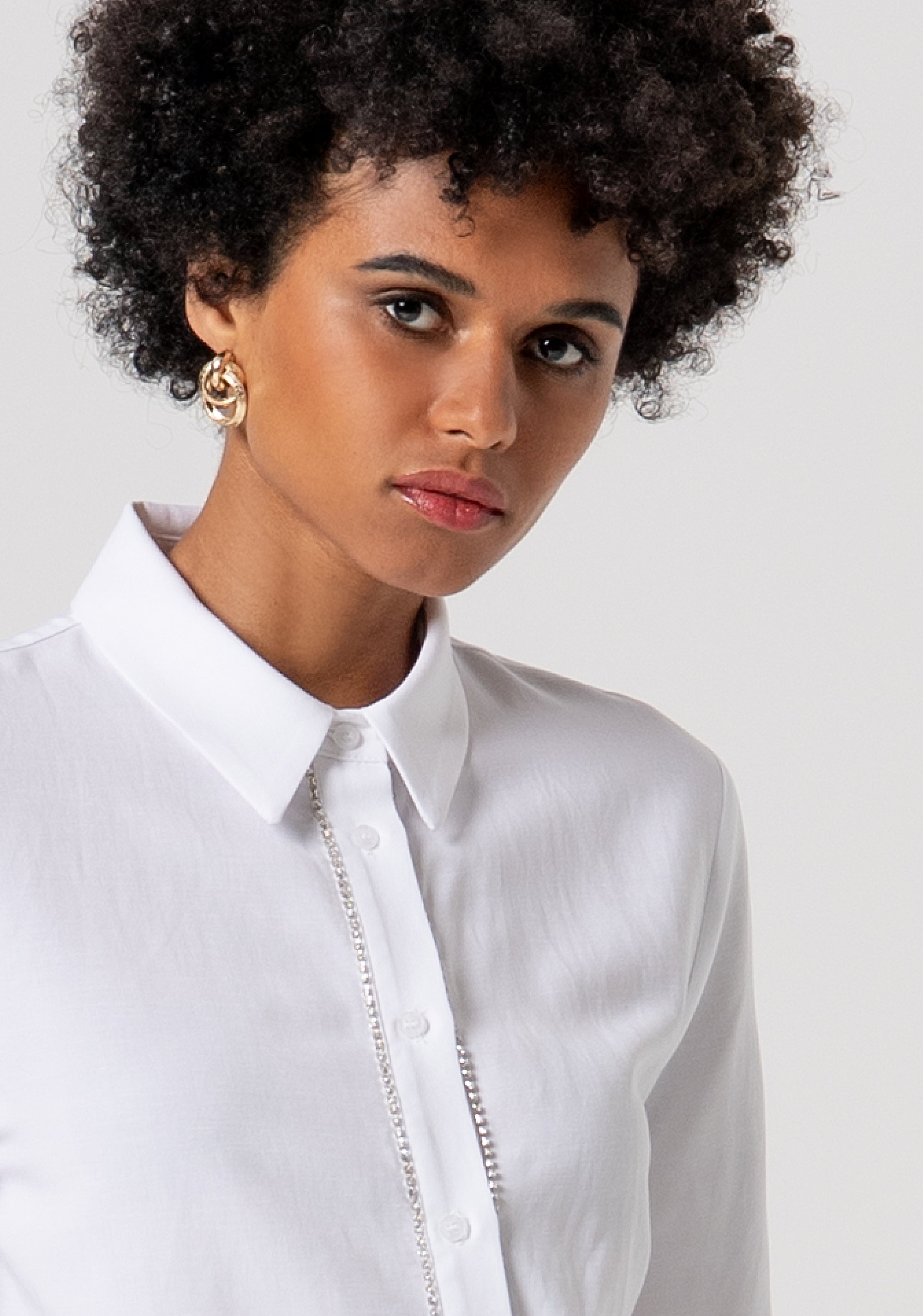 Camicia cropped in cotone con strass FS26ST6013W62201-278 Fracomina