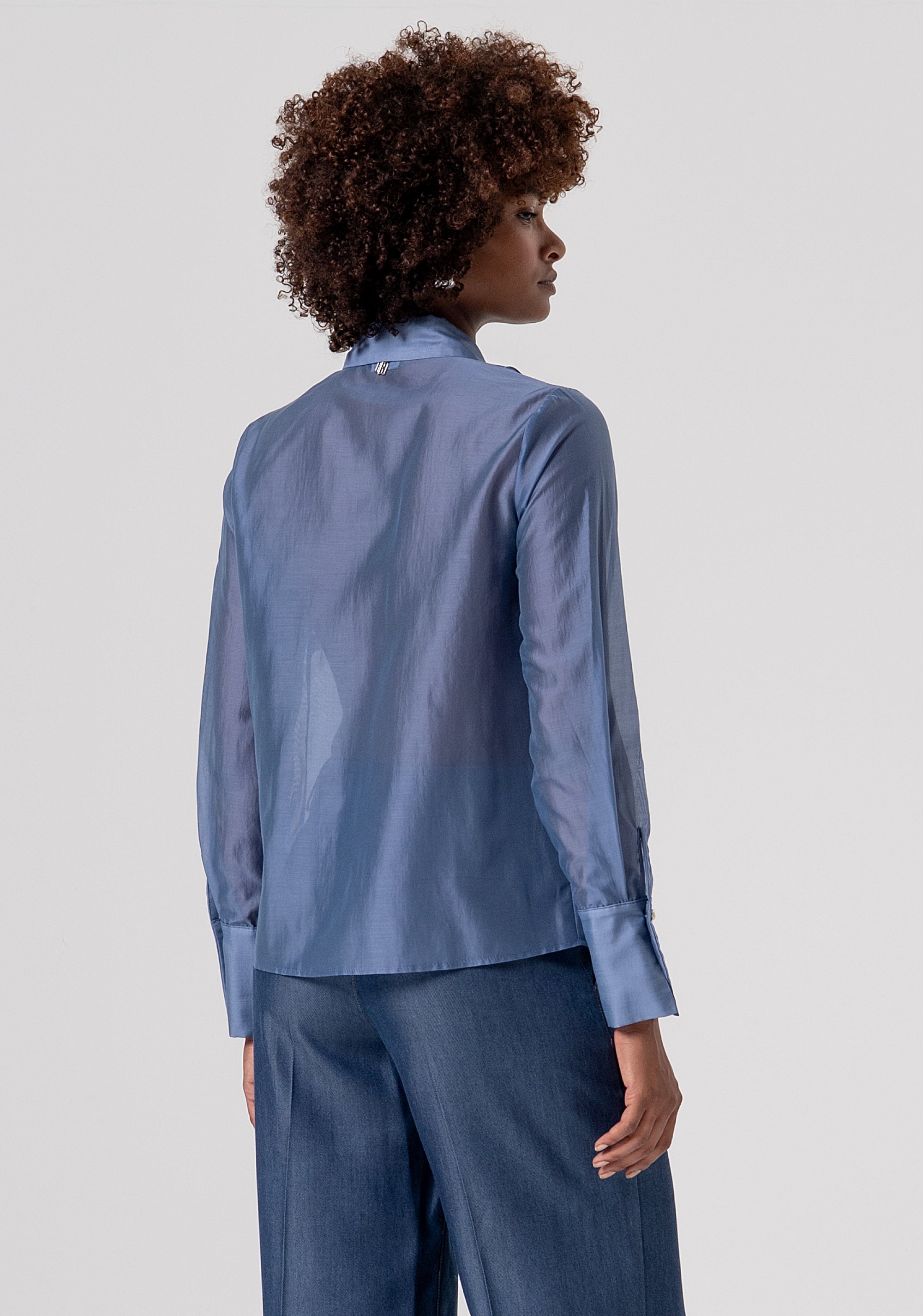 Camicia regular in tencel con gala FS26ST6016W83401-175 Fracomina