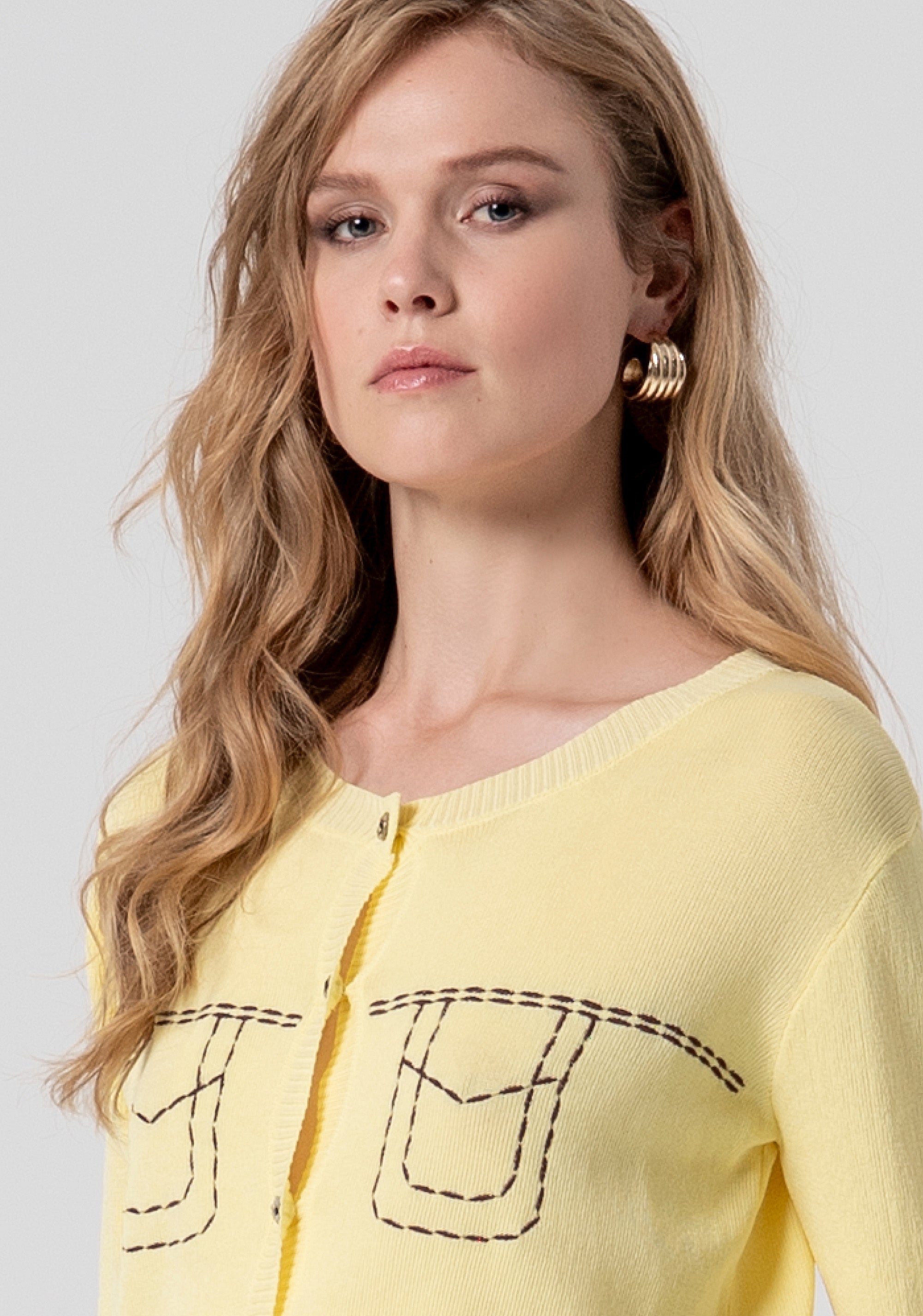 Cardigan regular girocollo