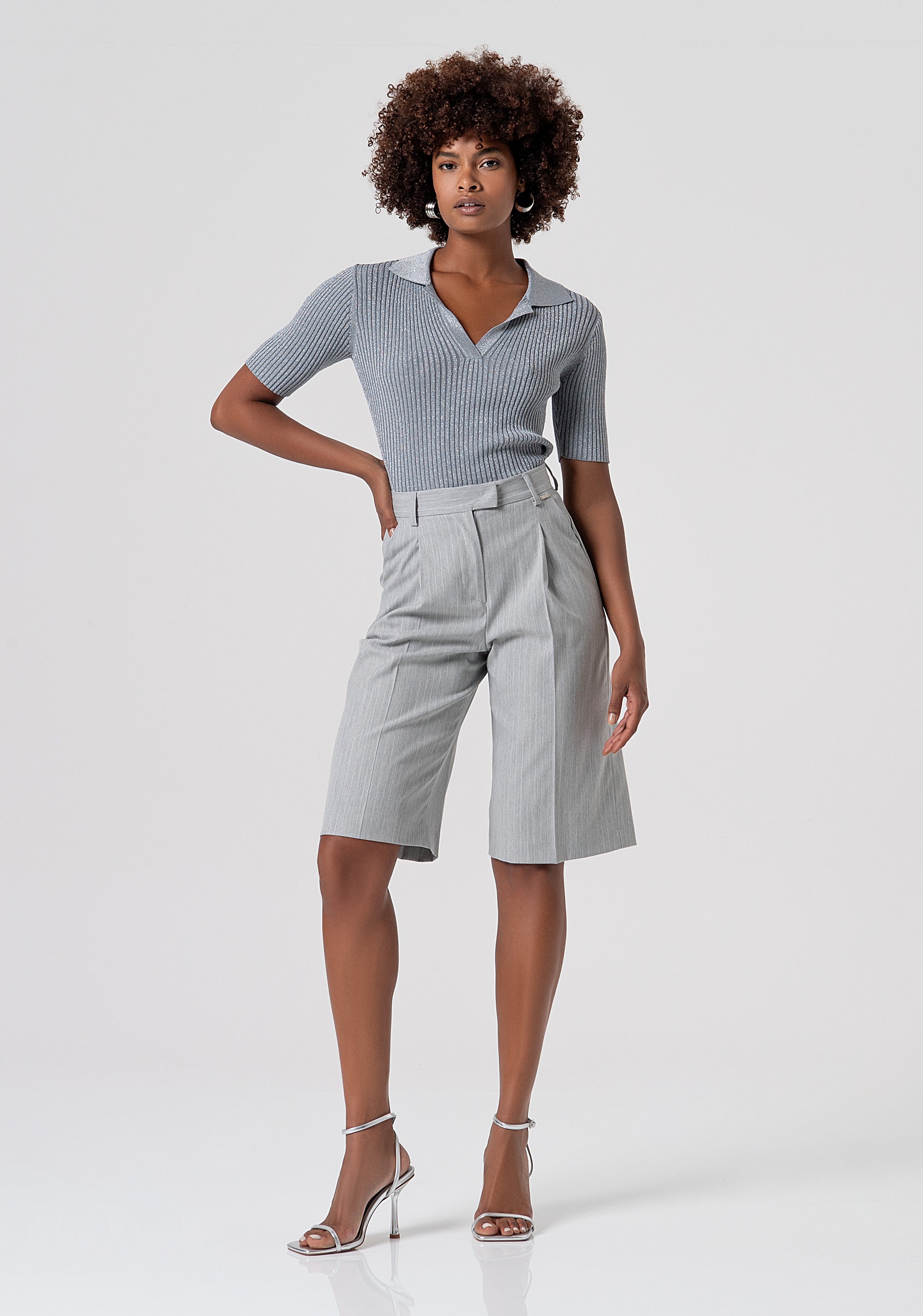 Bermuda regular in tessuto gessato FS26SV6003W587Q7-156 Fracomina