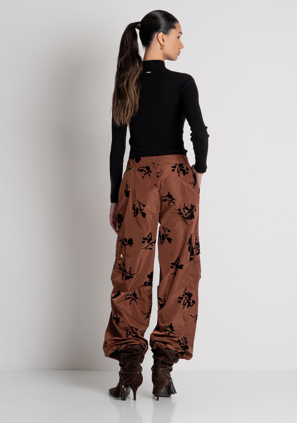 Pantalone cargo con fiori FS26WVC002W454K2 FRACOMINA