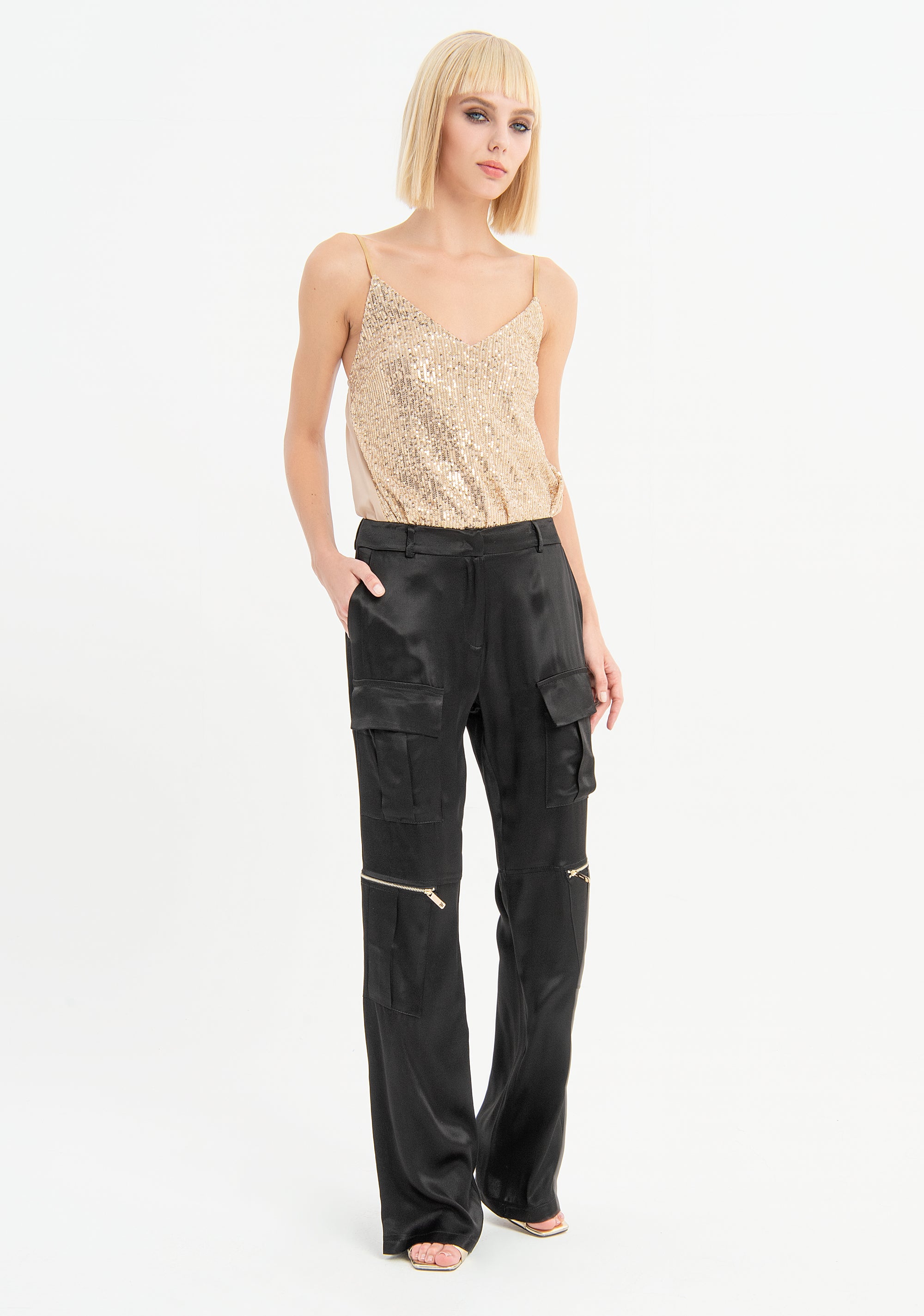 Pantalone cargo con tasconi laterali