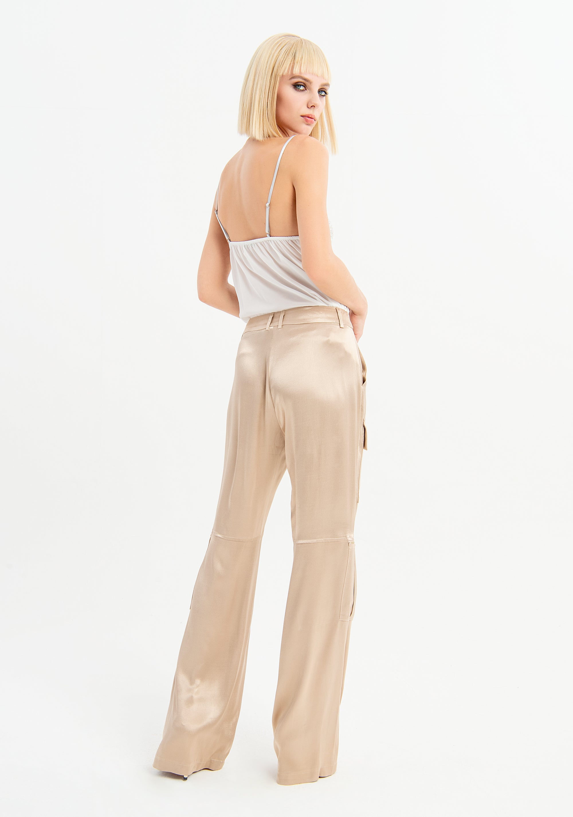 Pantalone cargo con tasconi laterali
