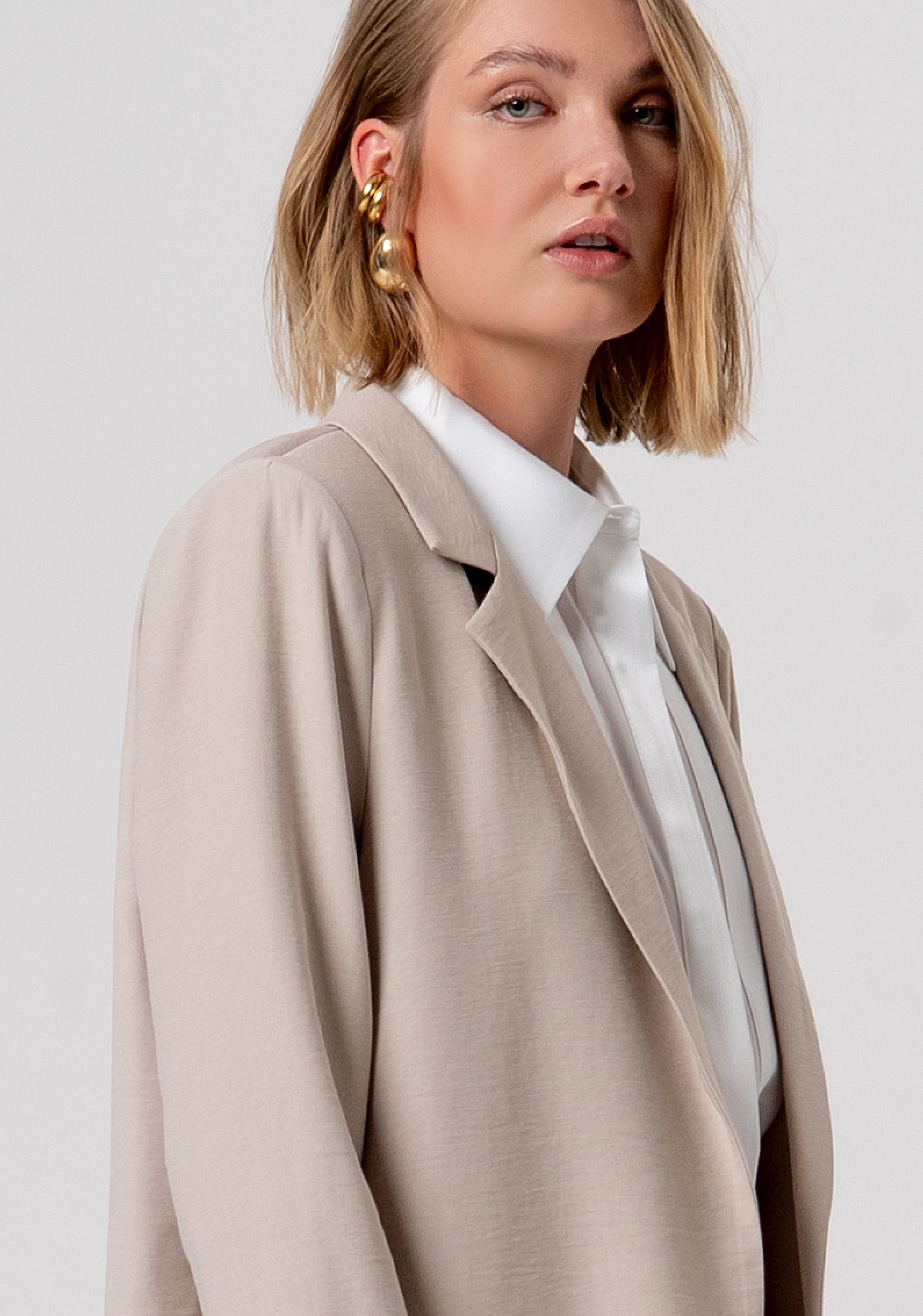 Blazer aperto regular in raso di viscosa FY26SJ3012W83601-251 Fracomina