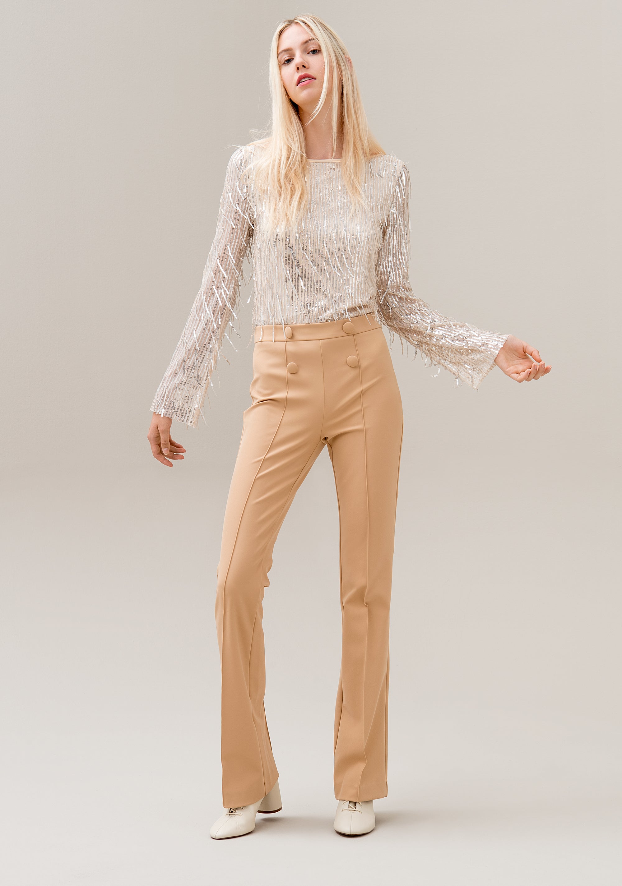 Pantaloni bootcut in tessuto stretch