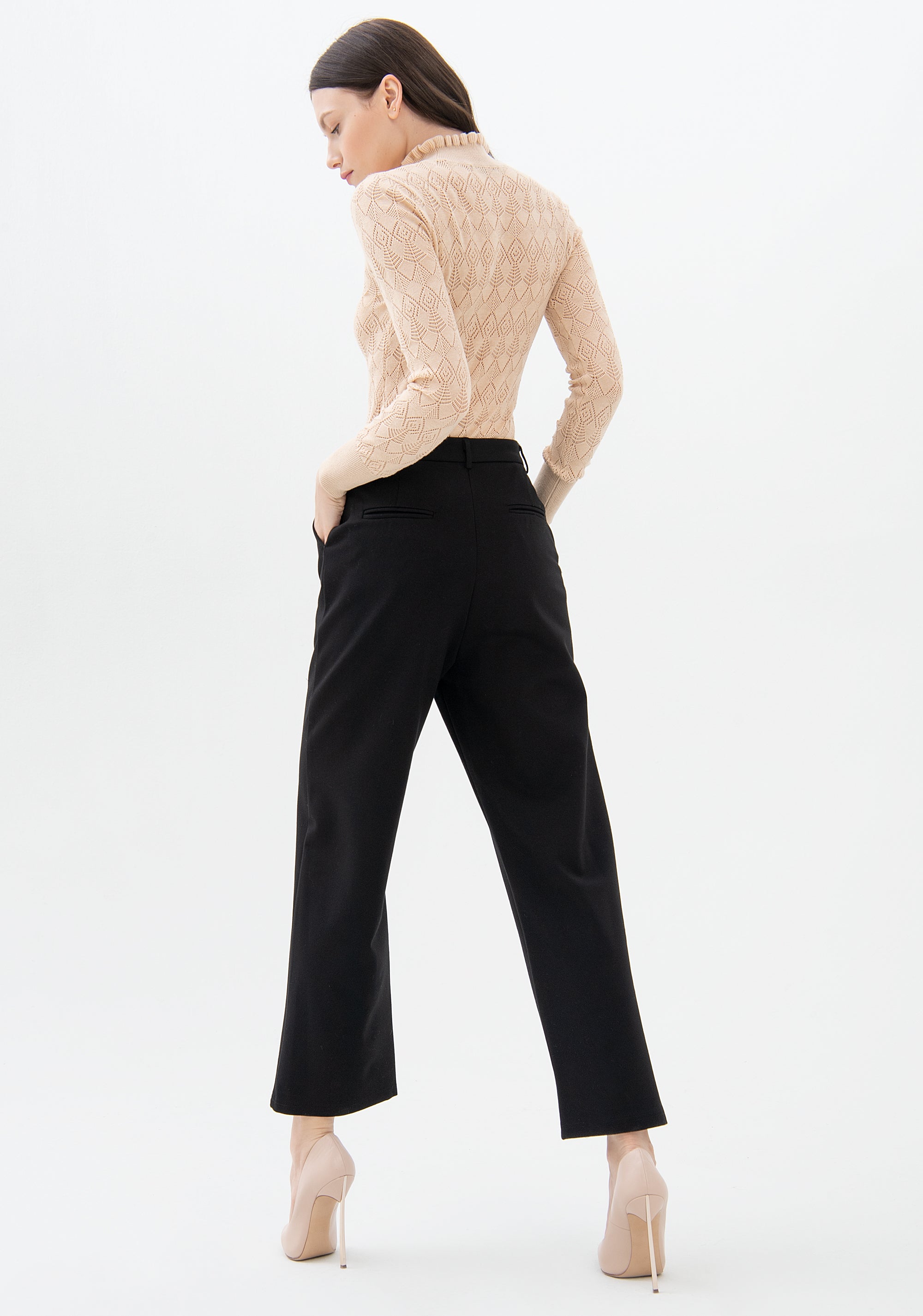 Pantalone linea diritta cropped in tessuto tecnico