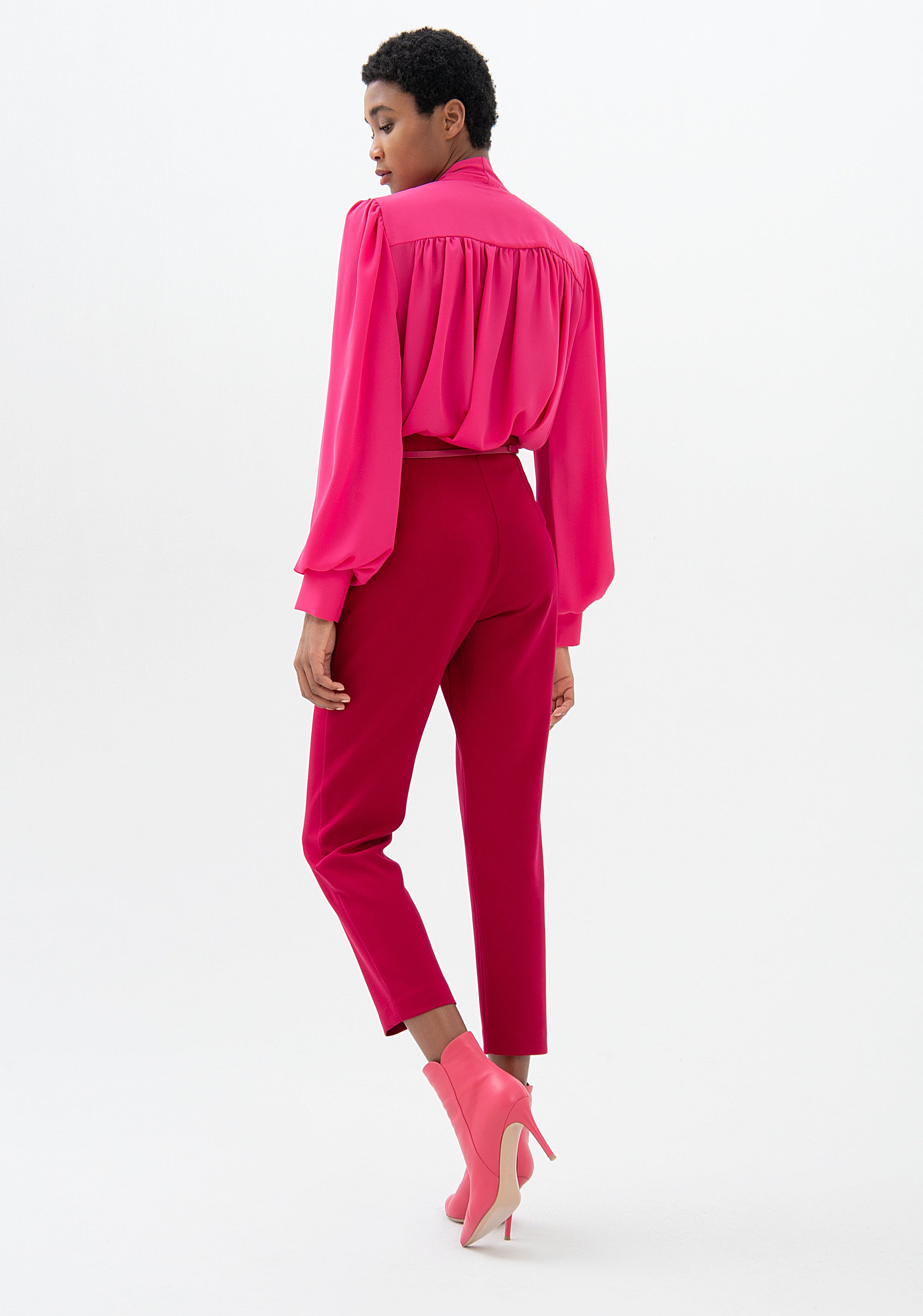 Pantalone fitted in tessuto tecnico