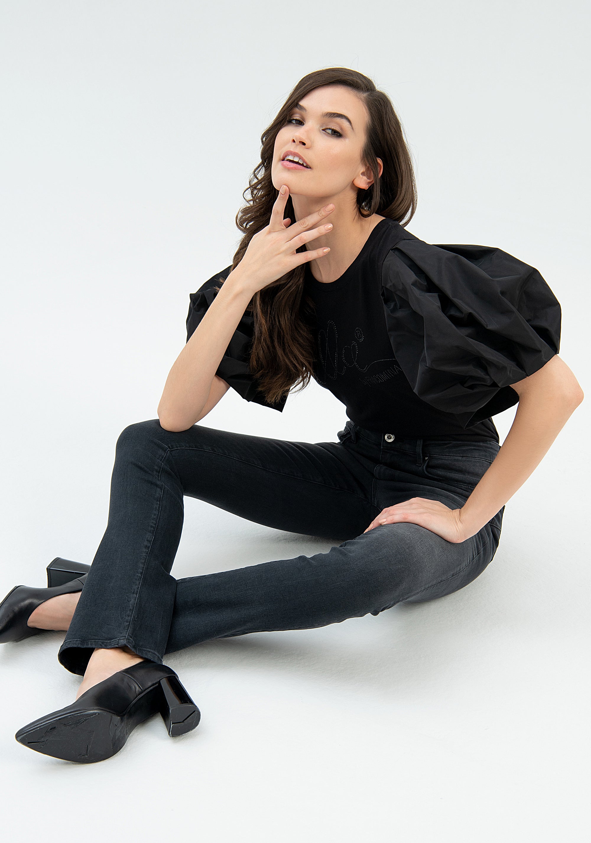 Jeans bootcut effetto shape up in denim nero con lavaggio scuro-FRACOMINA-FP22WV8026D40101-053-JN-24