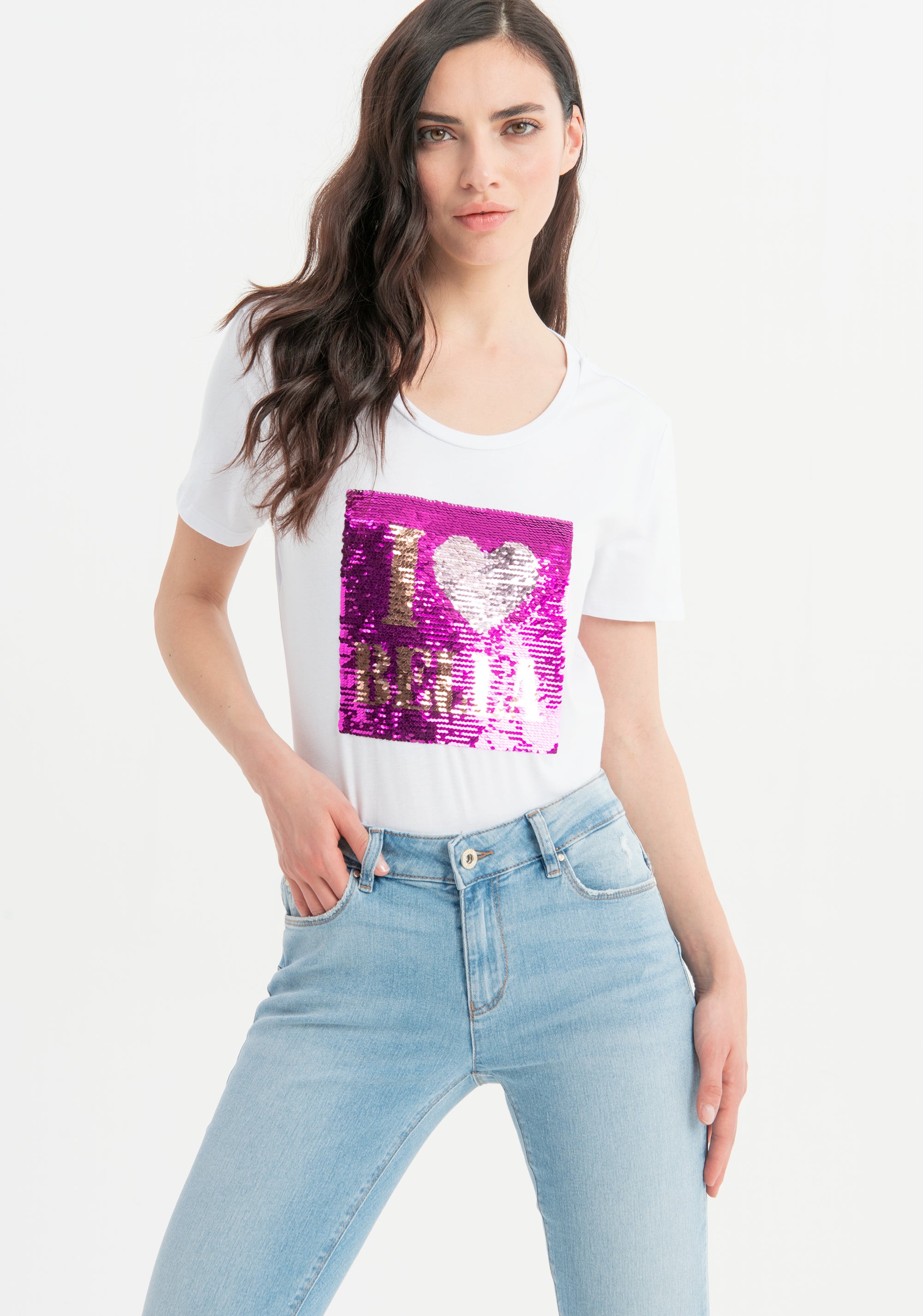 Jeans bootcut effetto push up in denim con lavaggio bleached