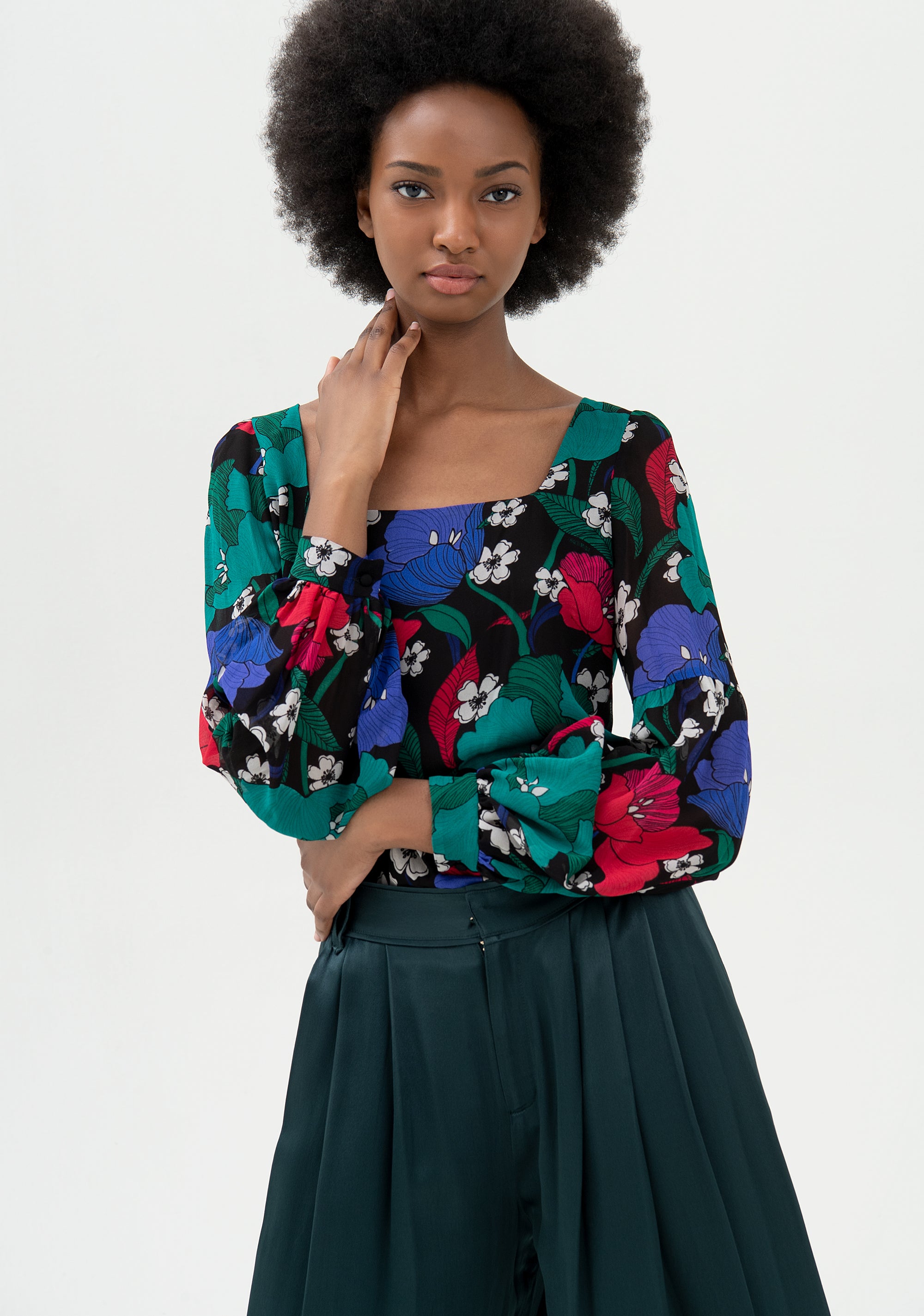Pantalone palazzo flare in raso