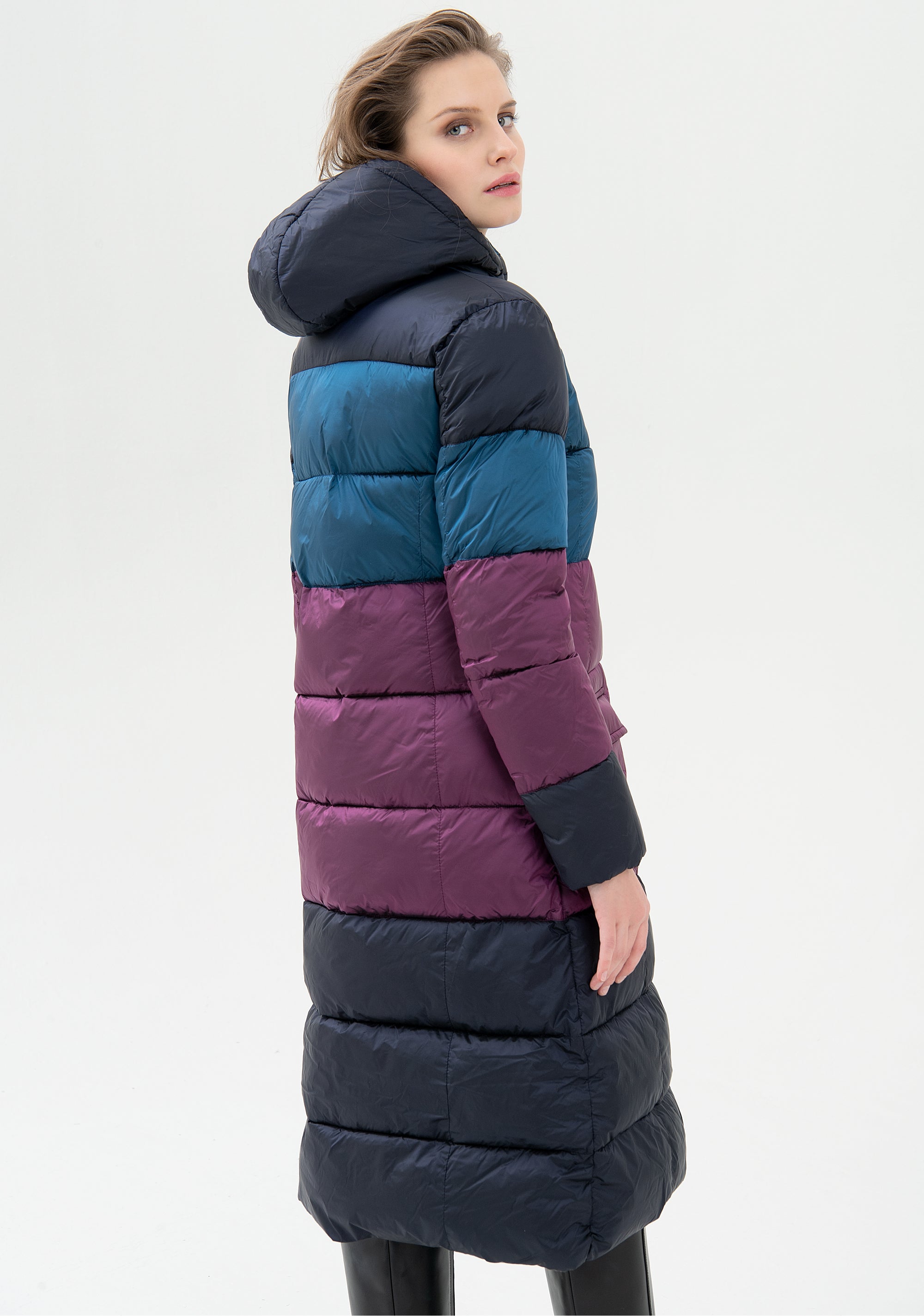 Piumino regular lungo in nylon trapuntato multicolor