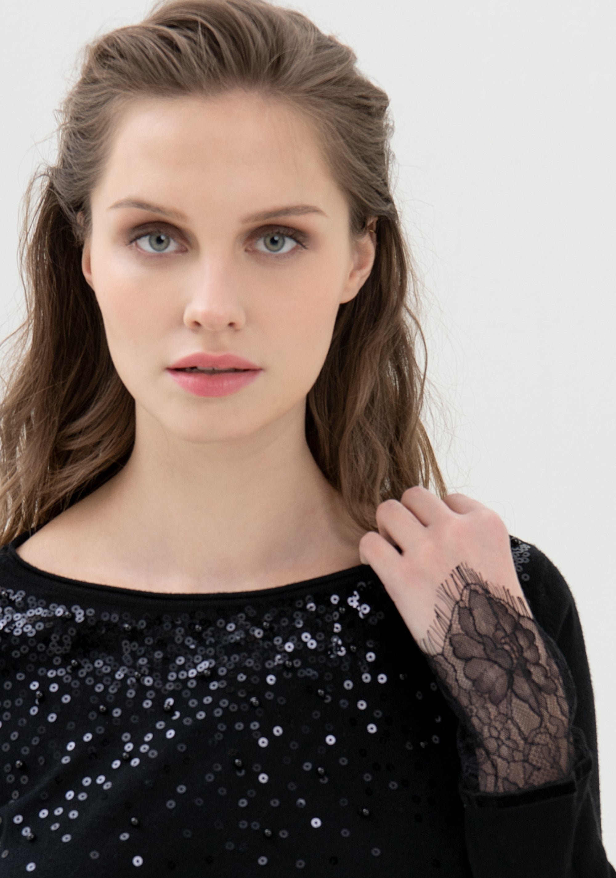 Maglia ampia con paillettes applicate-FRACOMINA-FR21WT7031K41201