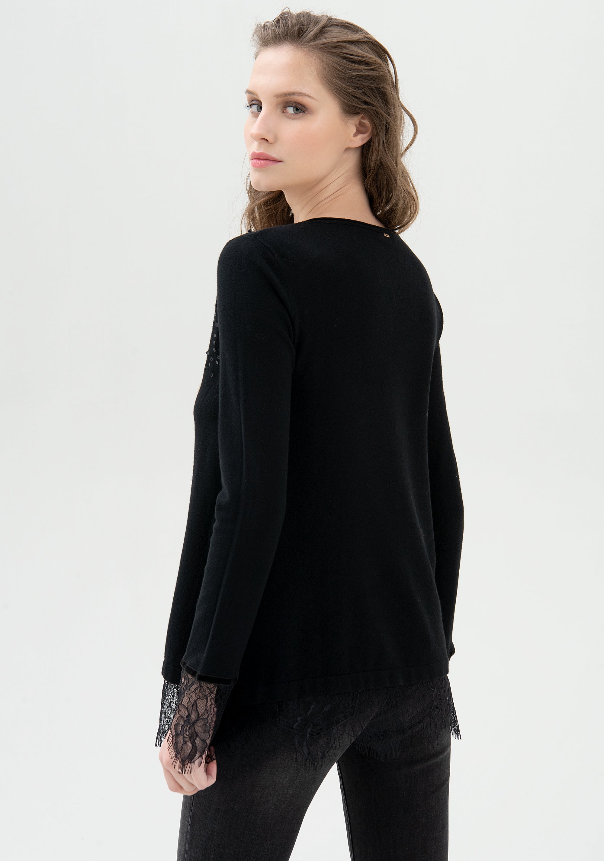 Maglia ampia con paillettes applicate-FRACOMINA-FR21WT7031K41201