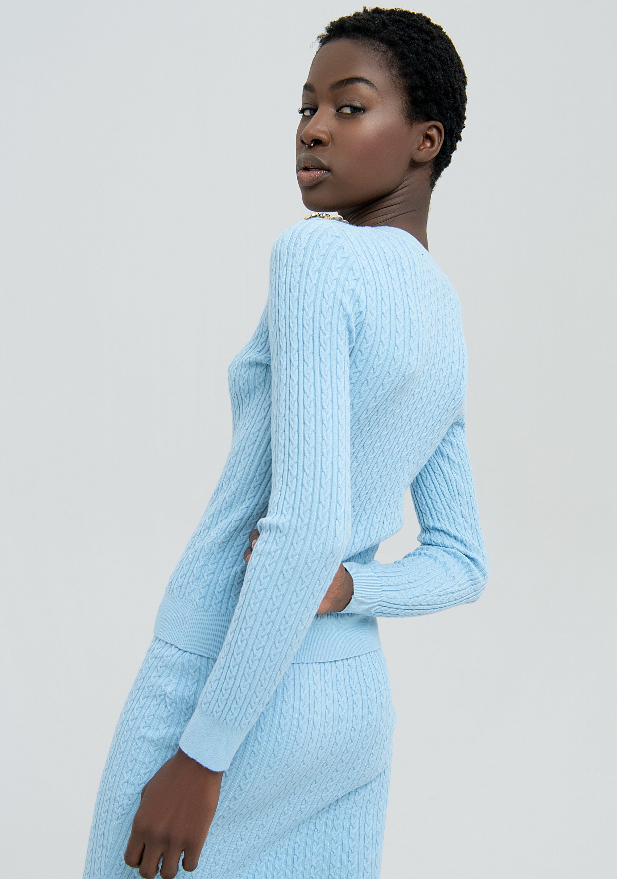 Maglia slim con trecce