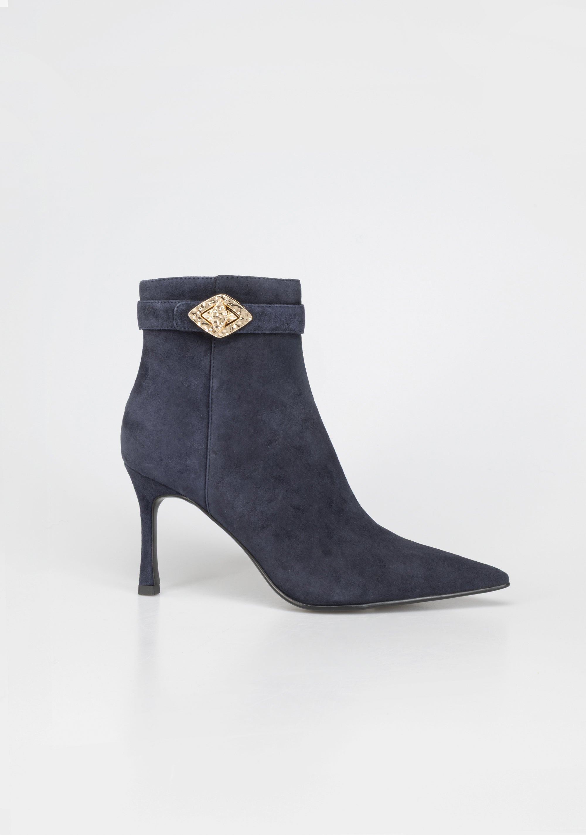 Stivaletto Elegante in Camoscio con Fibbia Gioiello