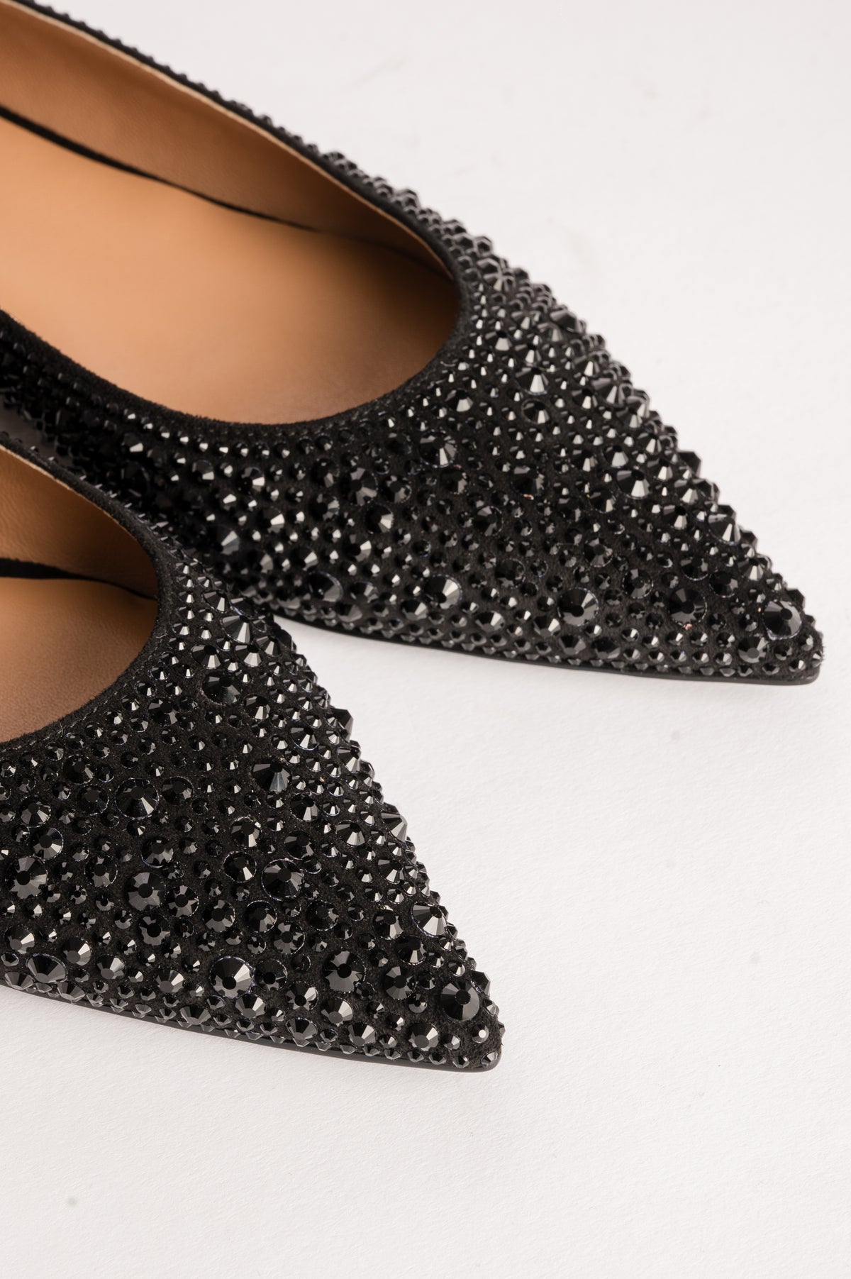 Scarpe ballerine a punta con strass F826WS1004P412J9-K01 Fracomina