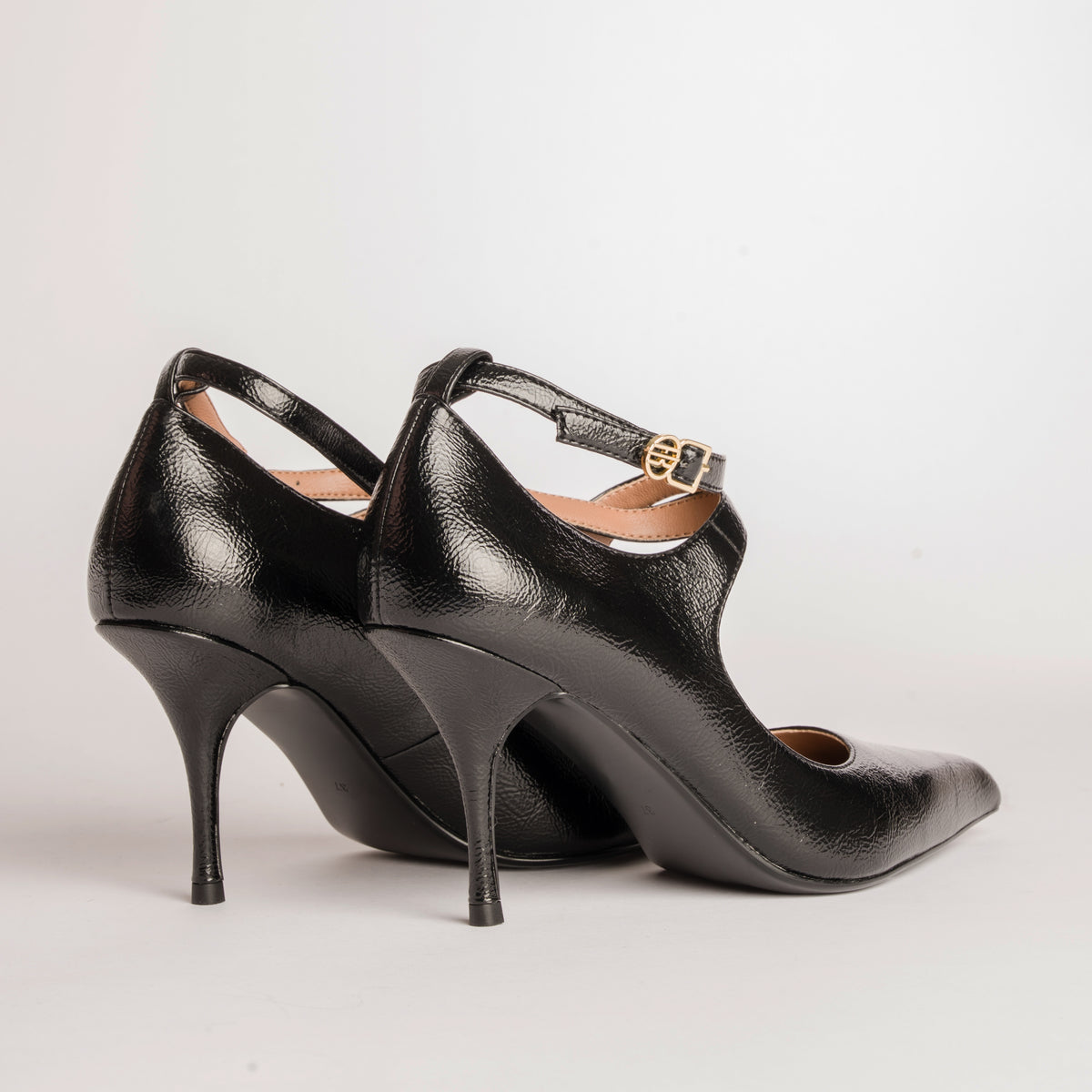 Scarpe decolleté a punta con cinturino sulla caviglia F826WS2005P41101-K01 Fracomina