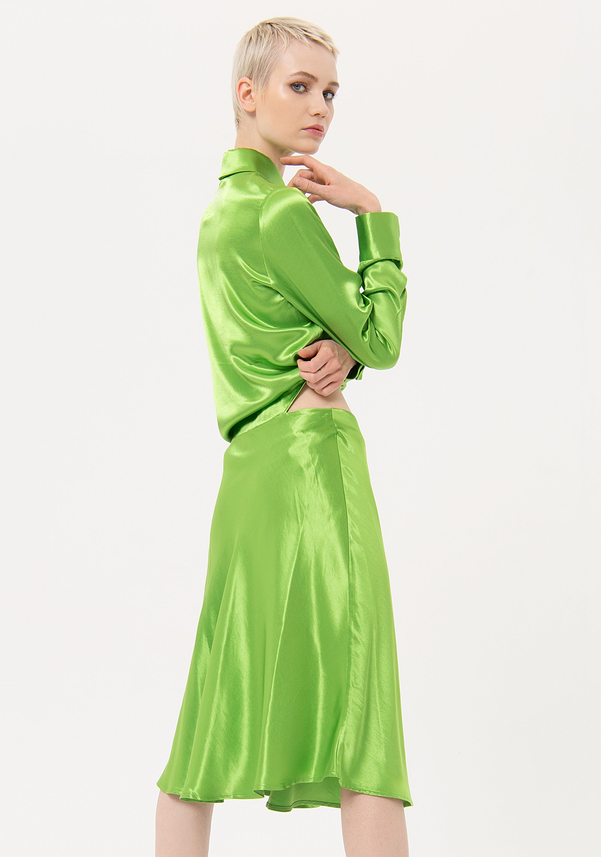 Abito regular midi in raso