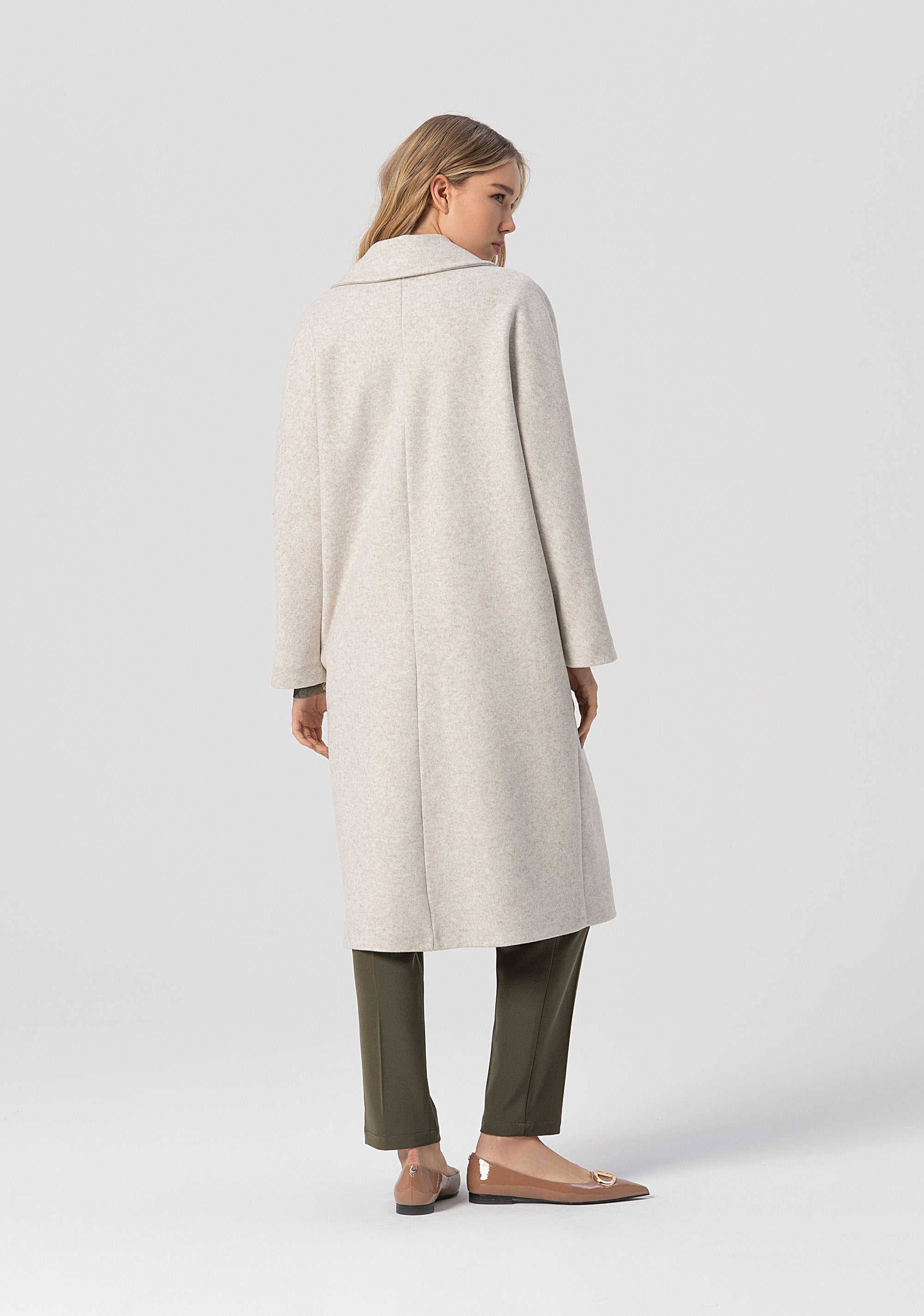 Cappotto linea morbida doppiopetto lungo FJ25WC1001W81801-T81 Fracomina