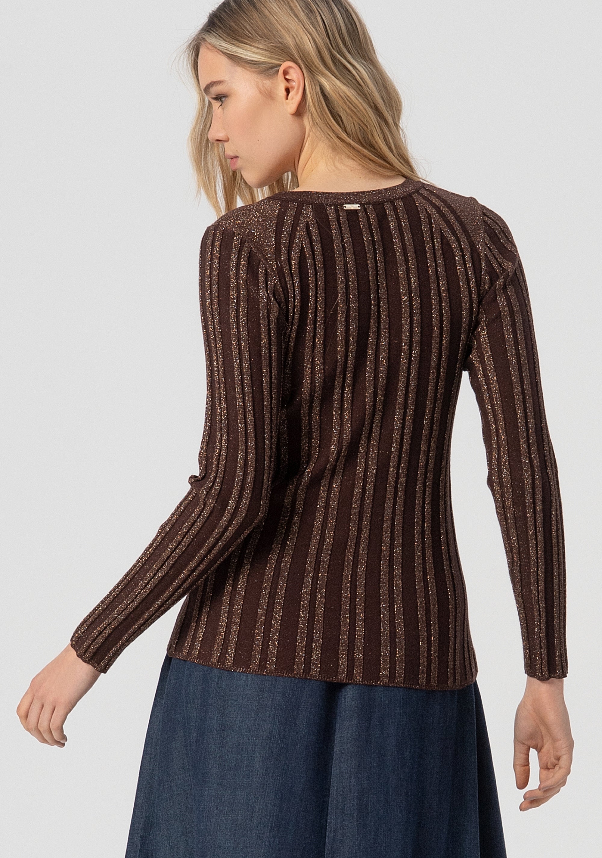 Maglia aderente con lurex FJ25WT7013K463Q7-T87 Fracomina