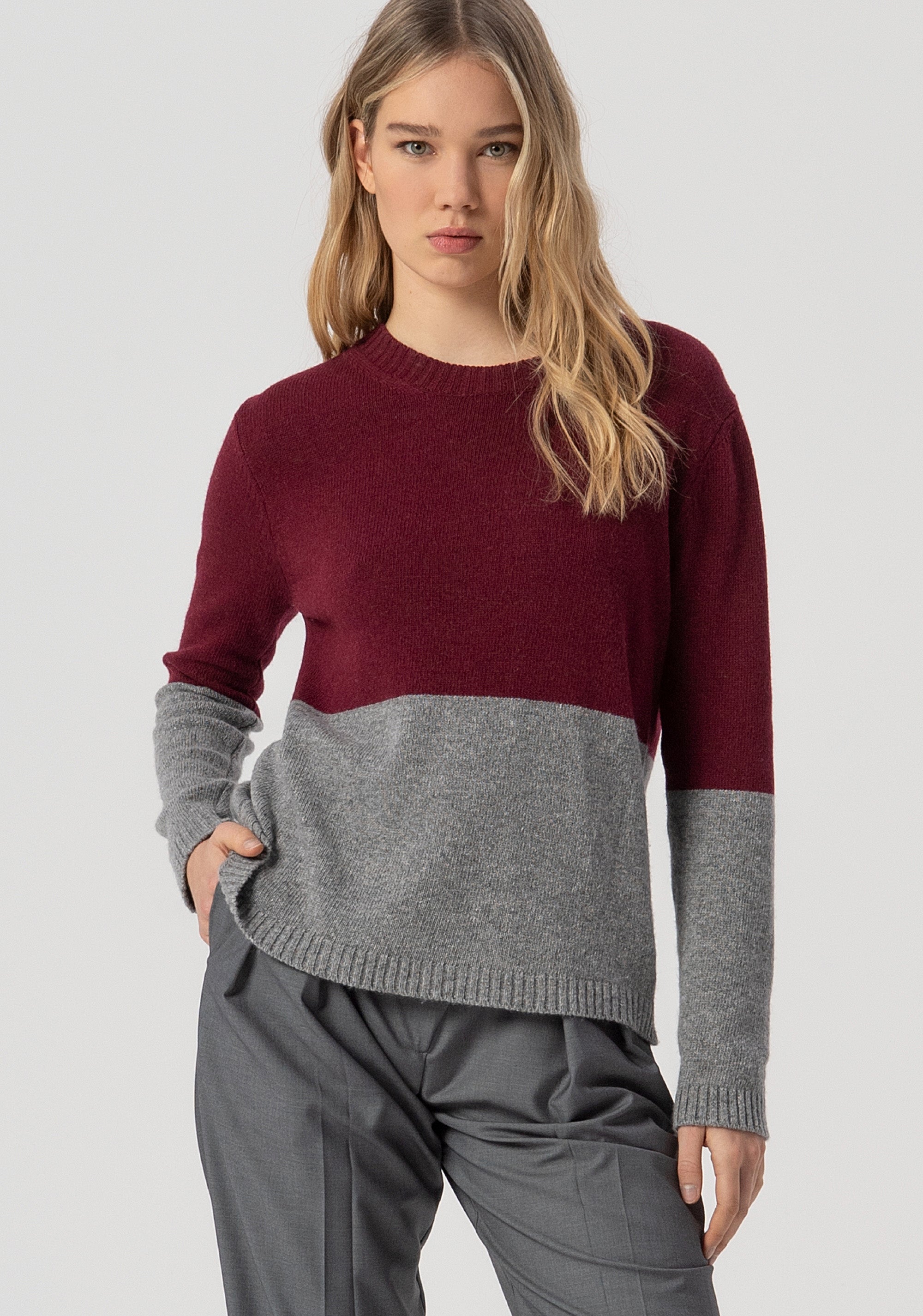 Maglia regular bicolore con lana e cashmere FJ25WT7014K55701-T88 Fracomina